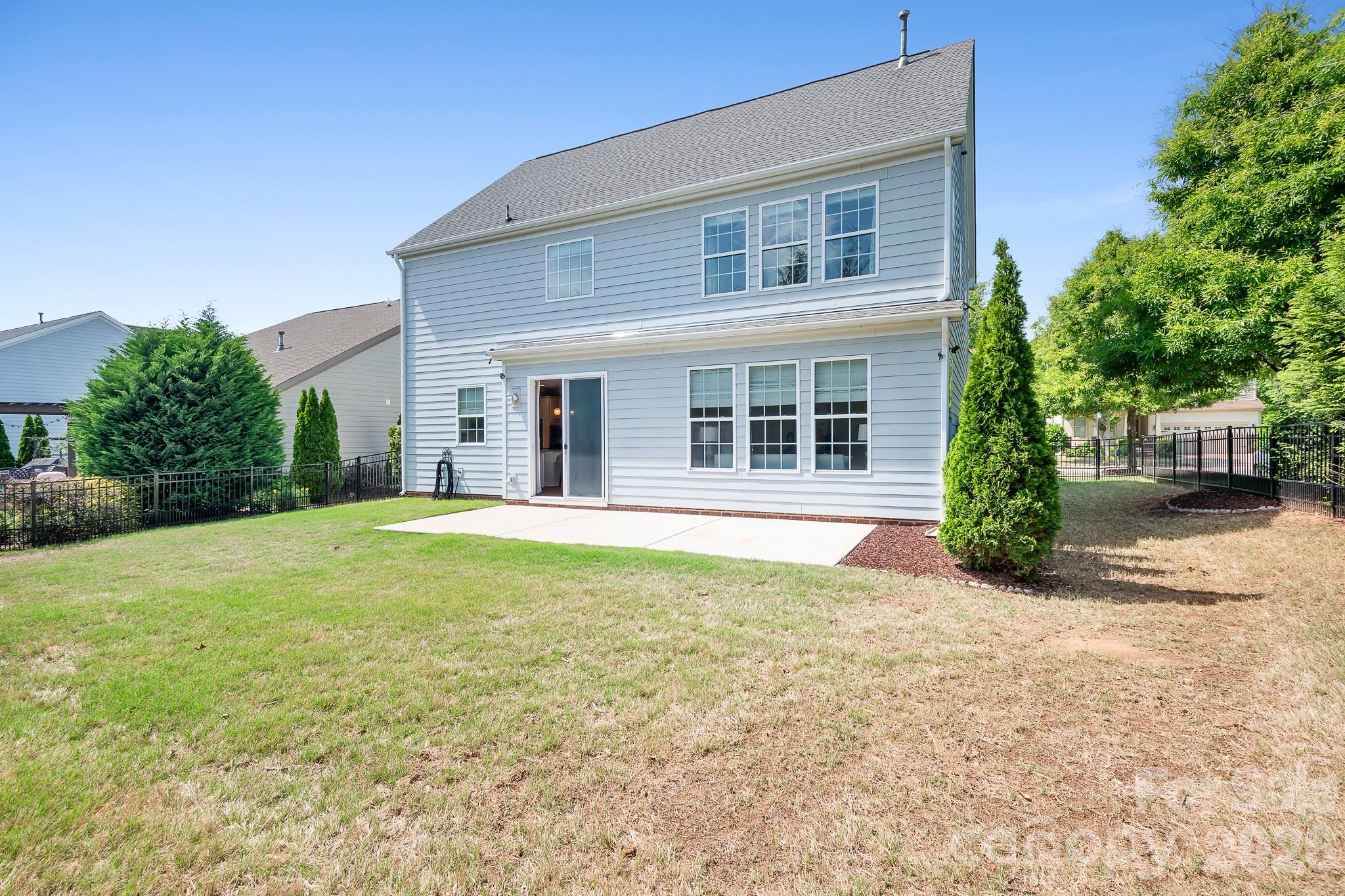15403 Oleander Drive — Charlotte