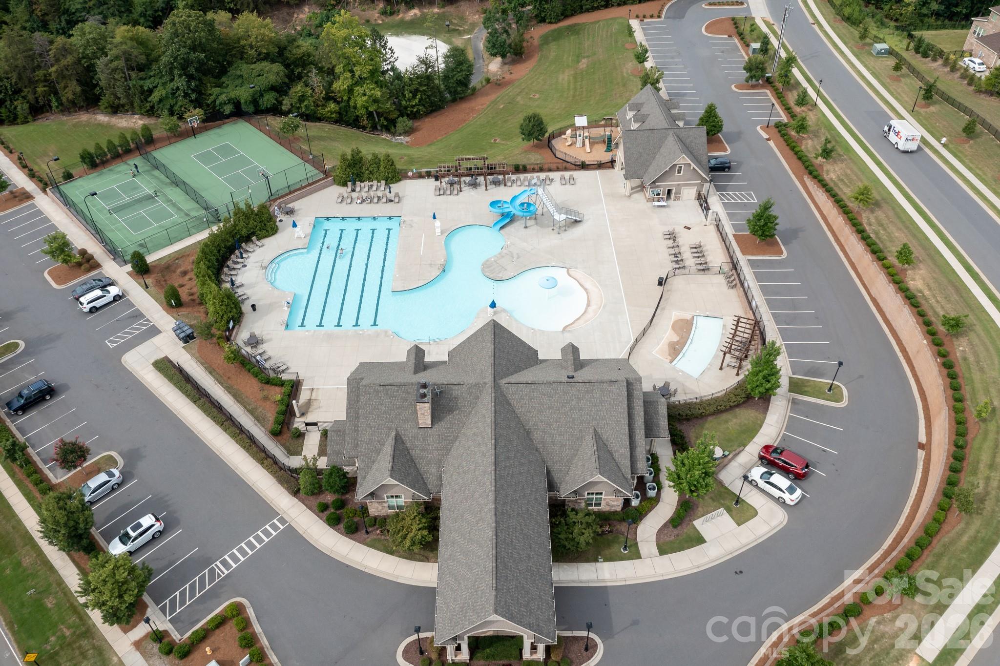 15403 Oleander Drive — Charlotte