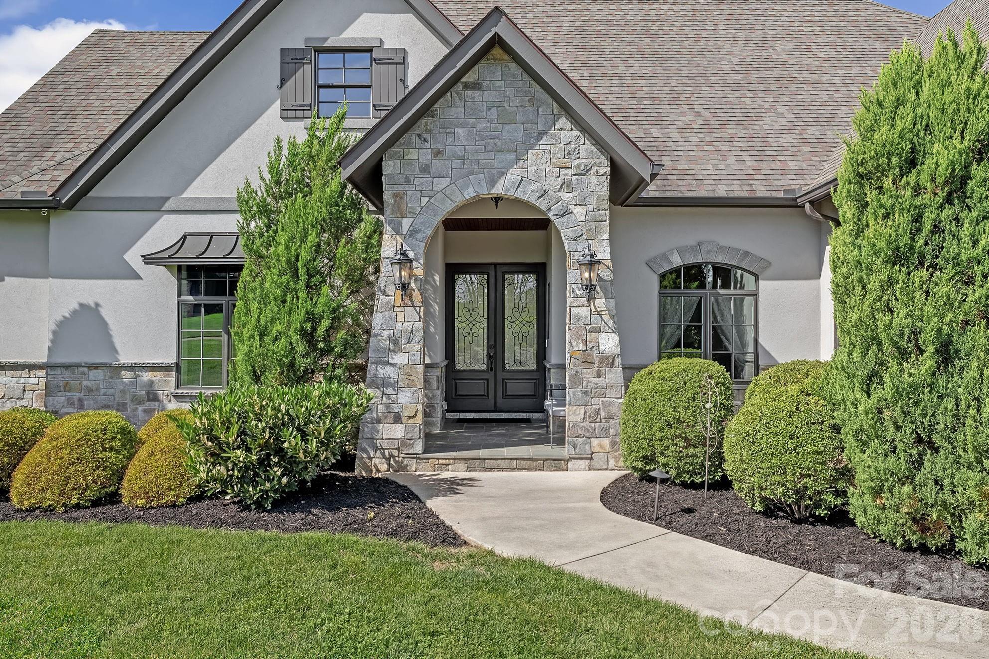 64 Water Hill Way — Fletcher