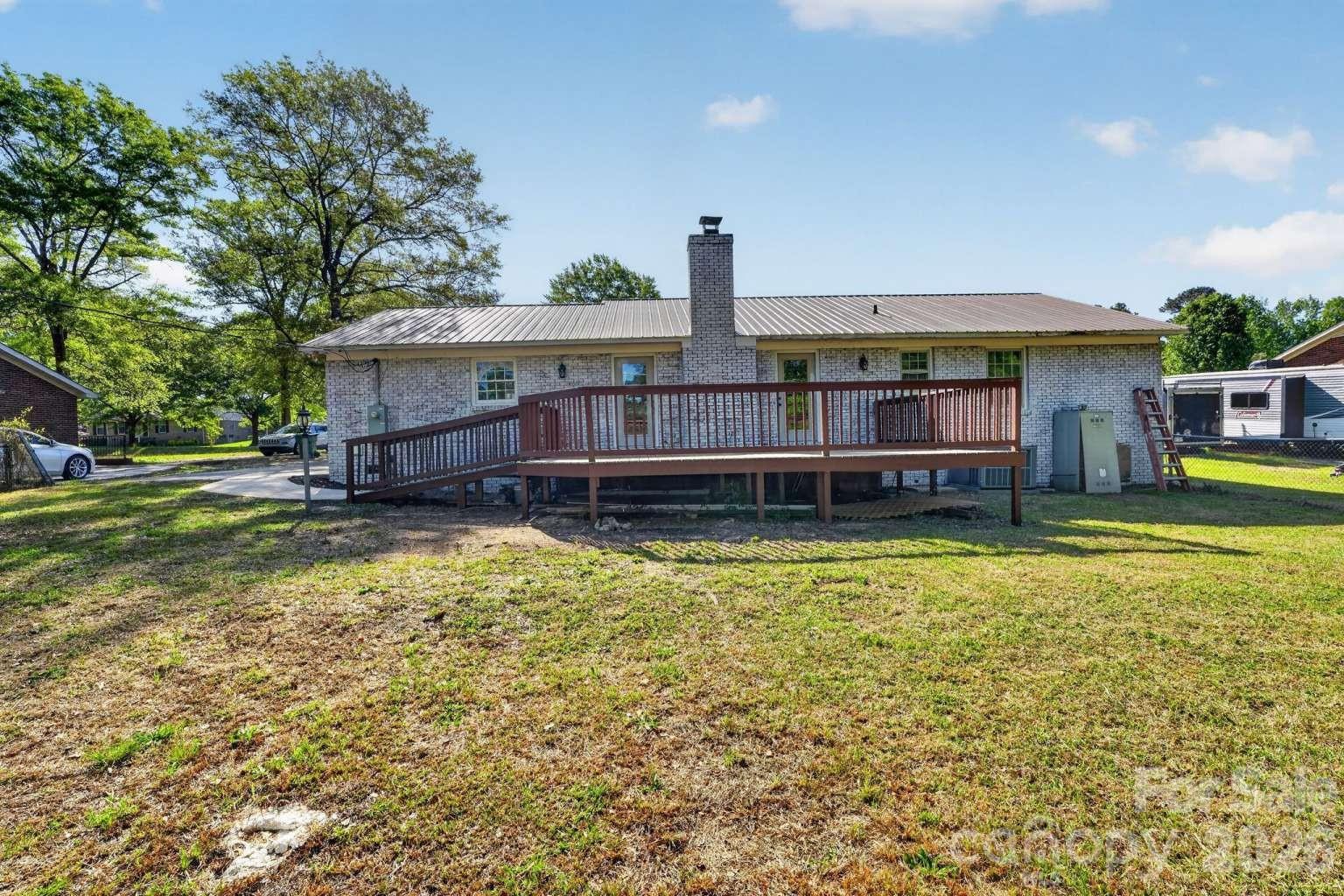2466 Downey Drive — Lancaster