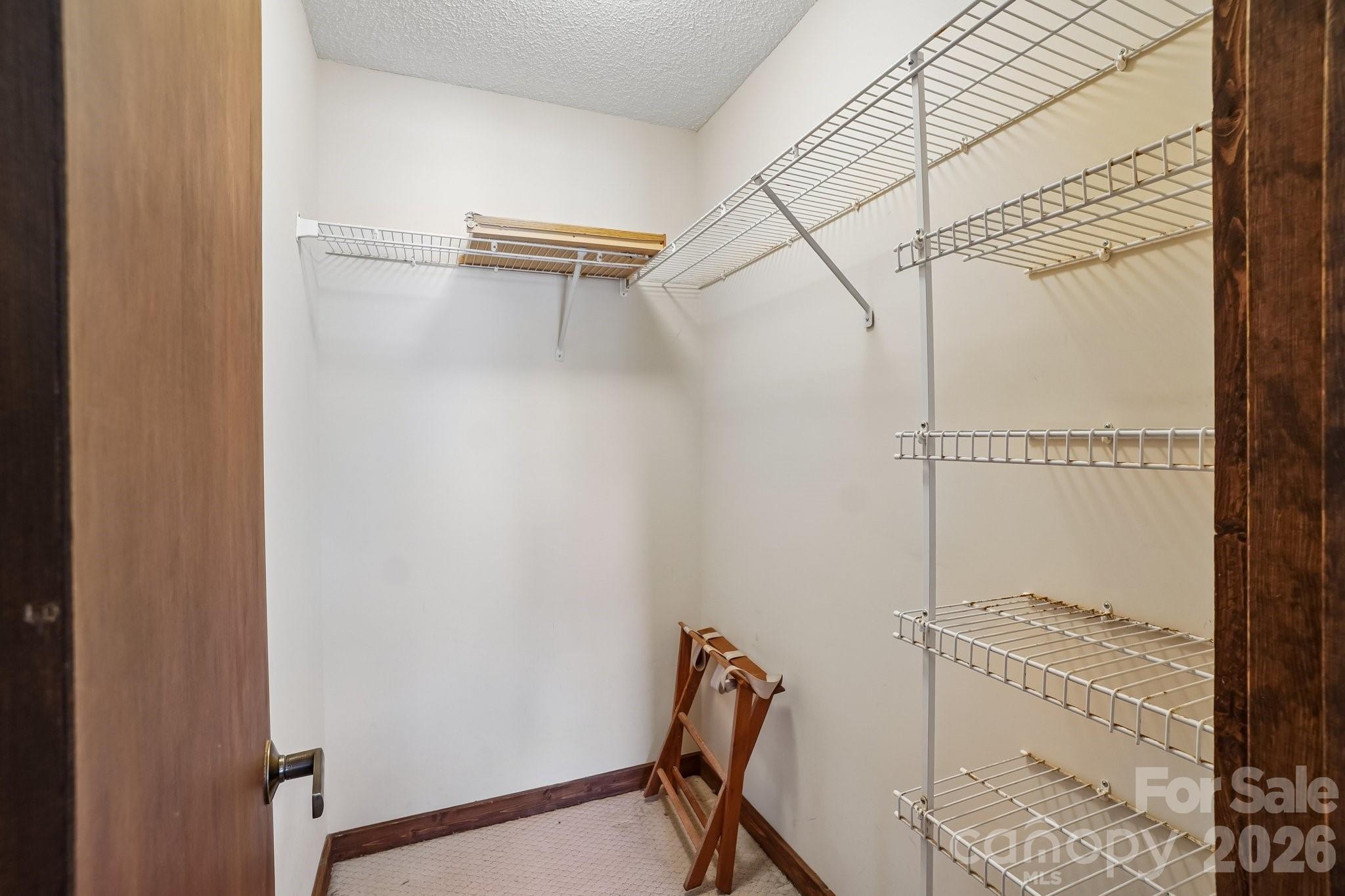 302 Eagles Nest Court S — Mars Hill