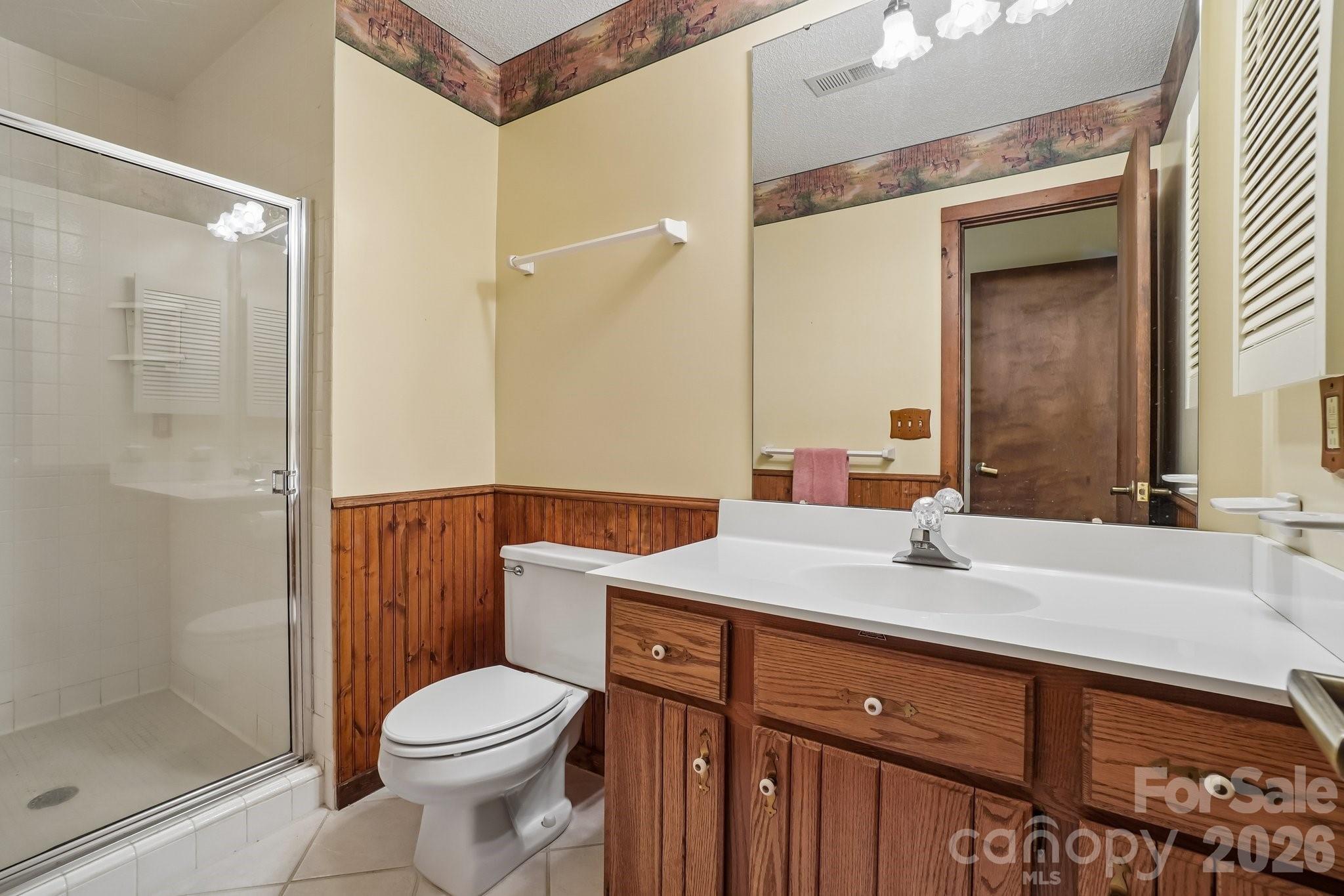 302 Eagles Nest Court S — Mars Hill
