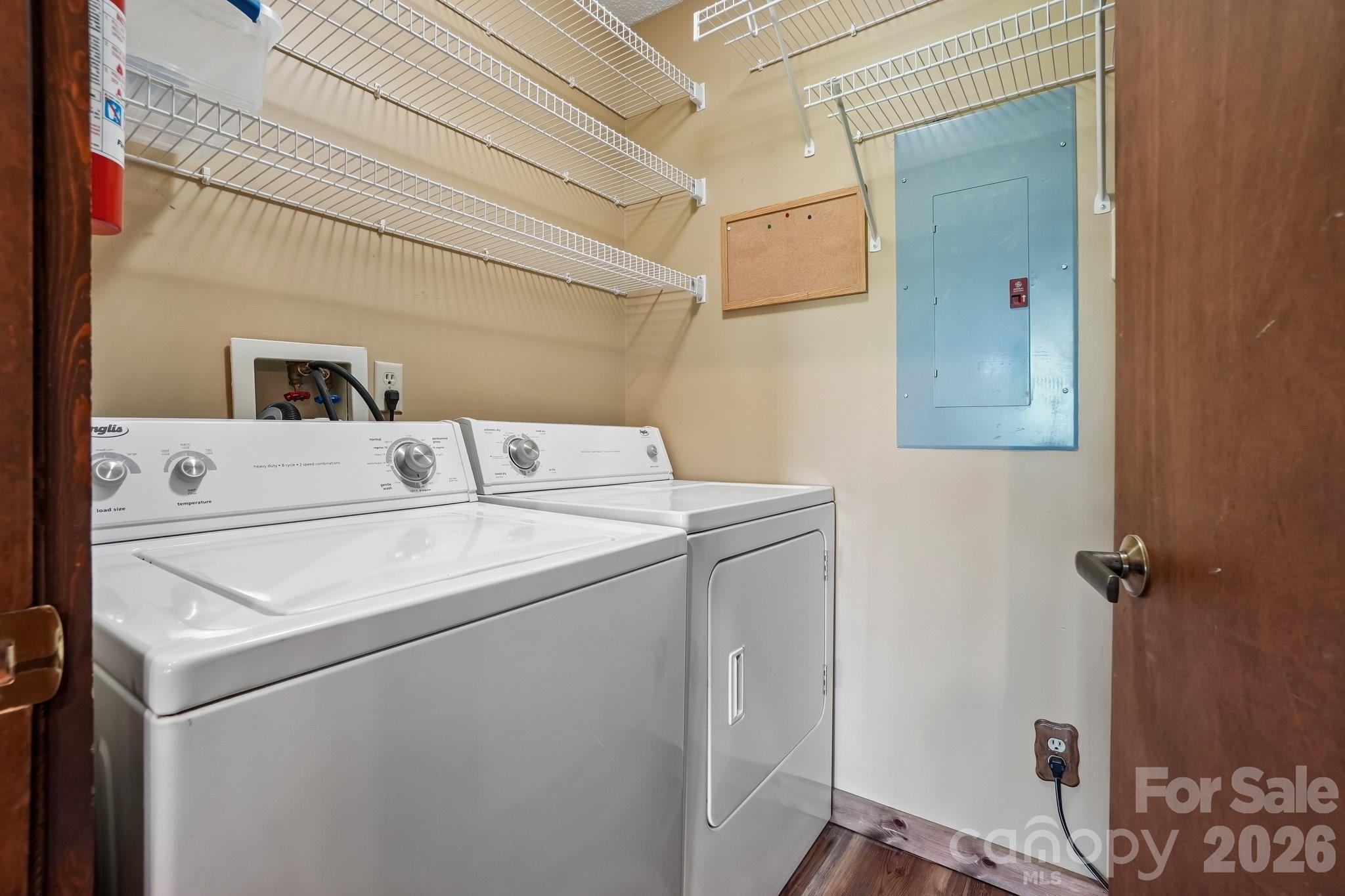 302 Eagles Nest Court S — Mars Hill