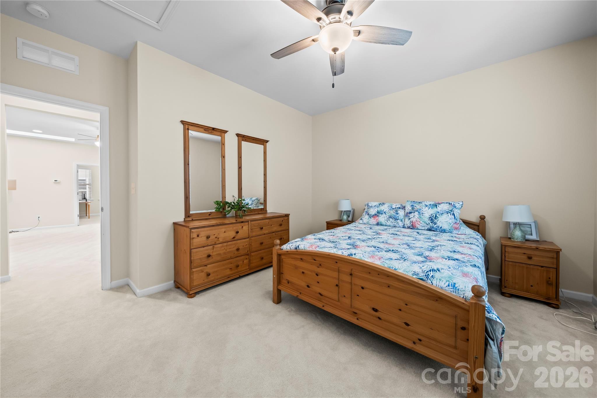 13127 Union Square Drive — Huntersville