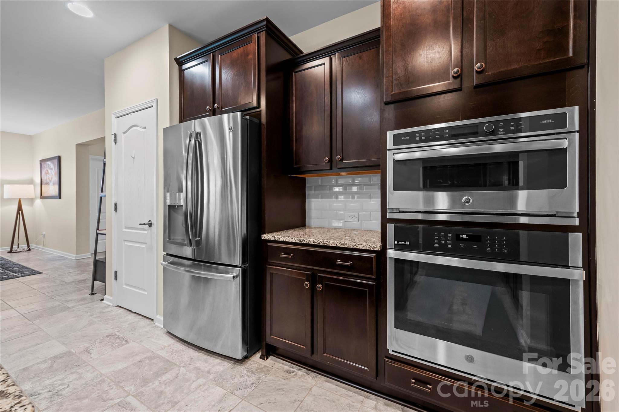 13127 Union Square Drive — Huntersville