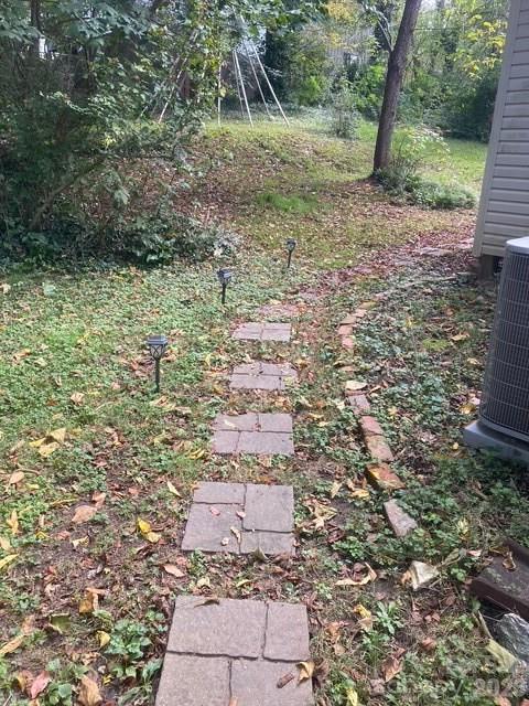 46 Mount Clare Avenue — Asheville