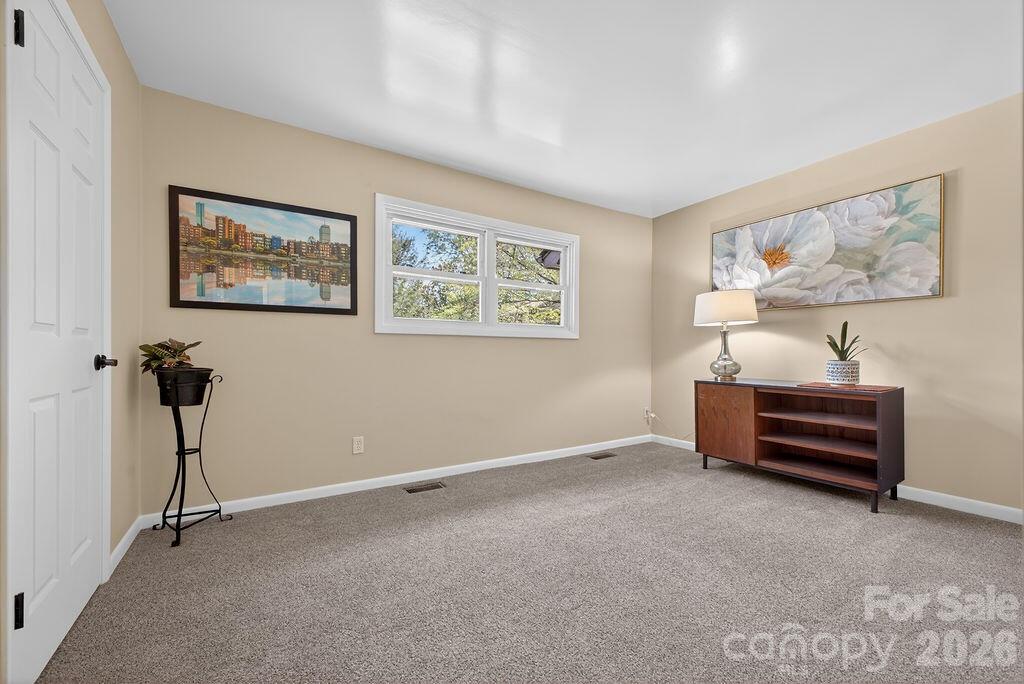 16 Spears Avenue #9 — Asheville