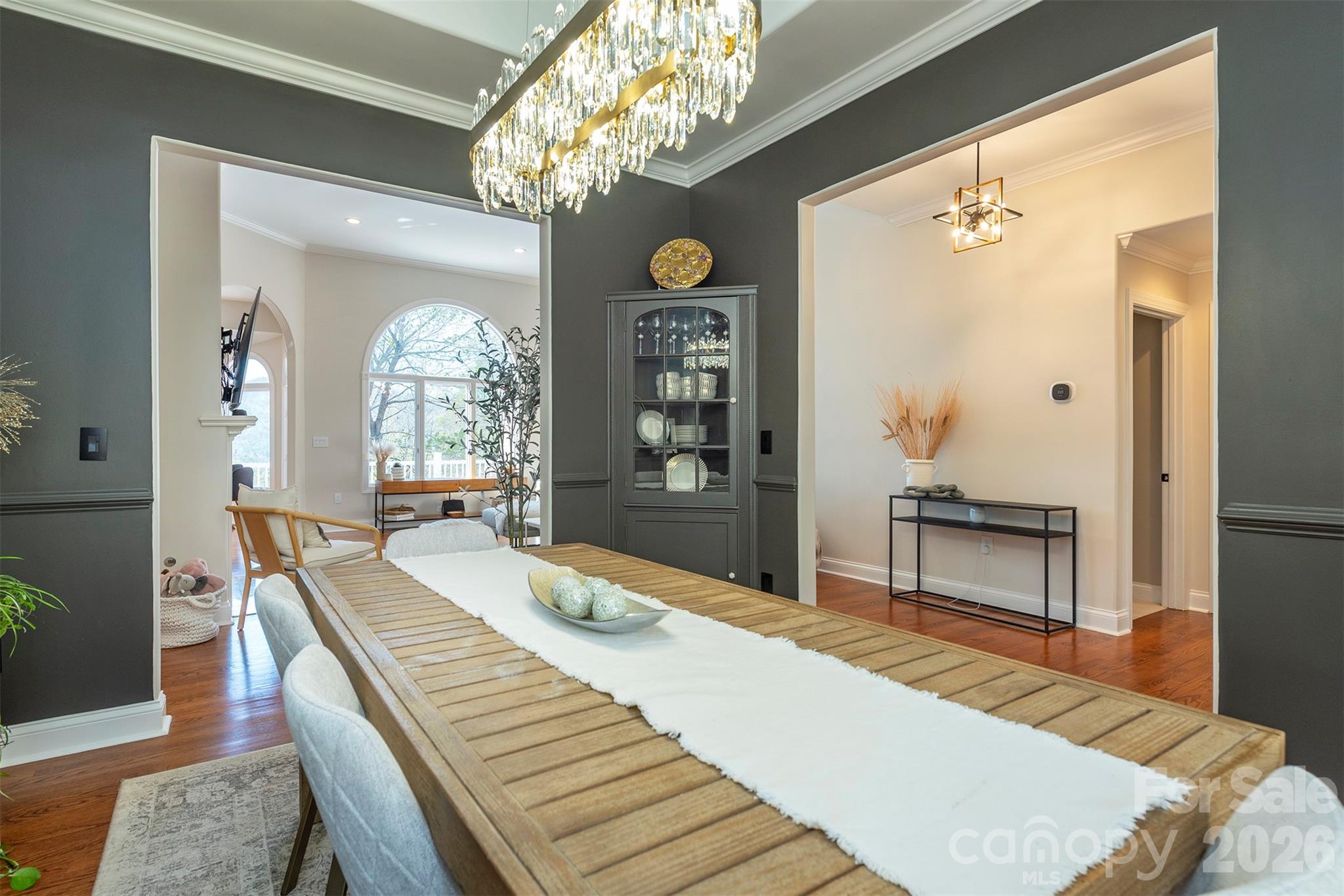 11 High Meadow Drive — Weaverville