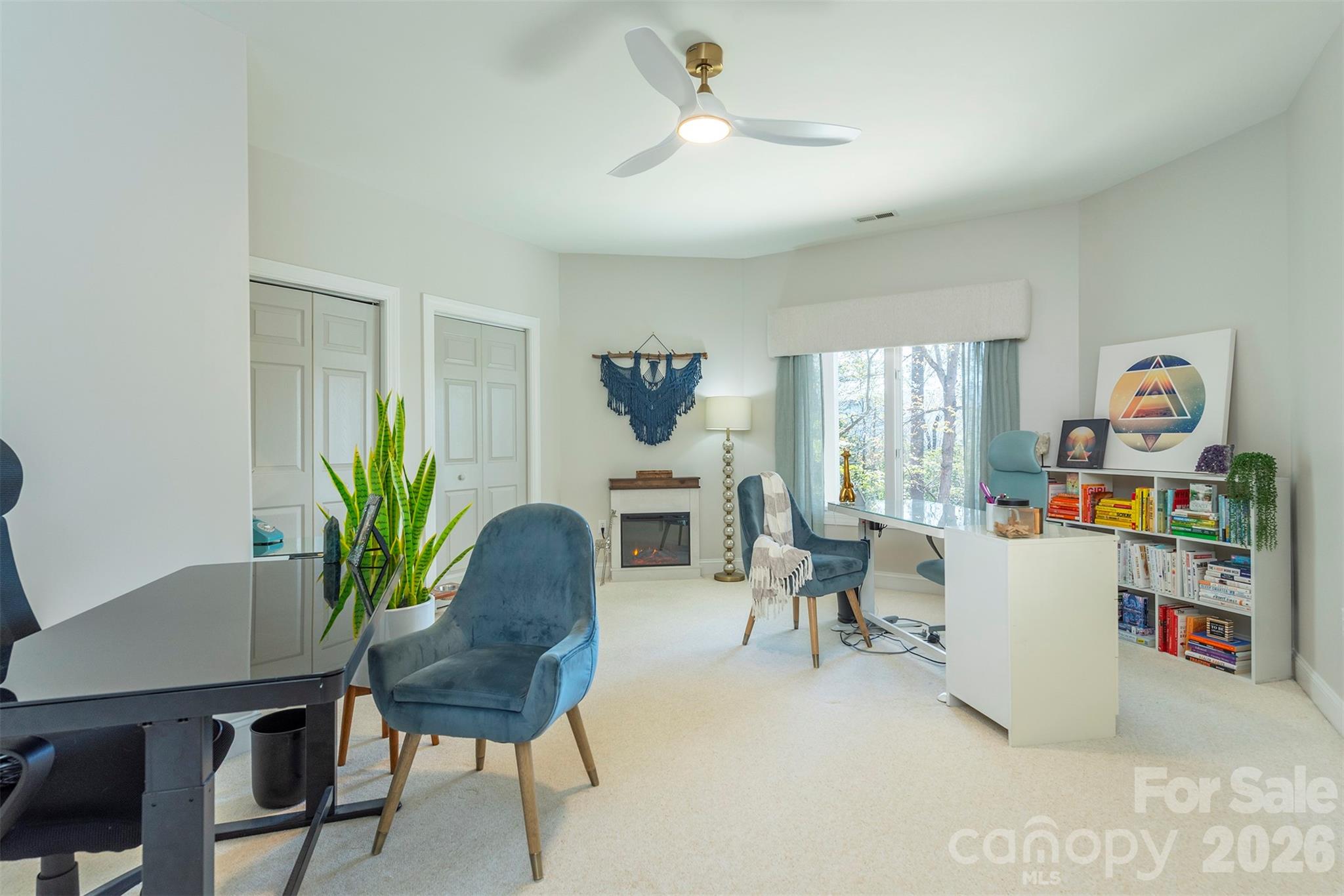 11 High Meadow Drive — Weaverville