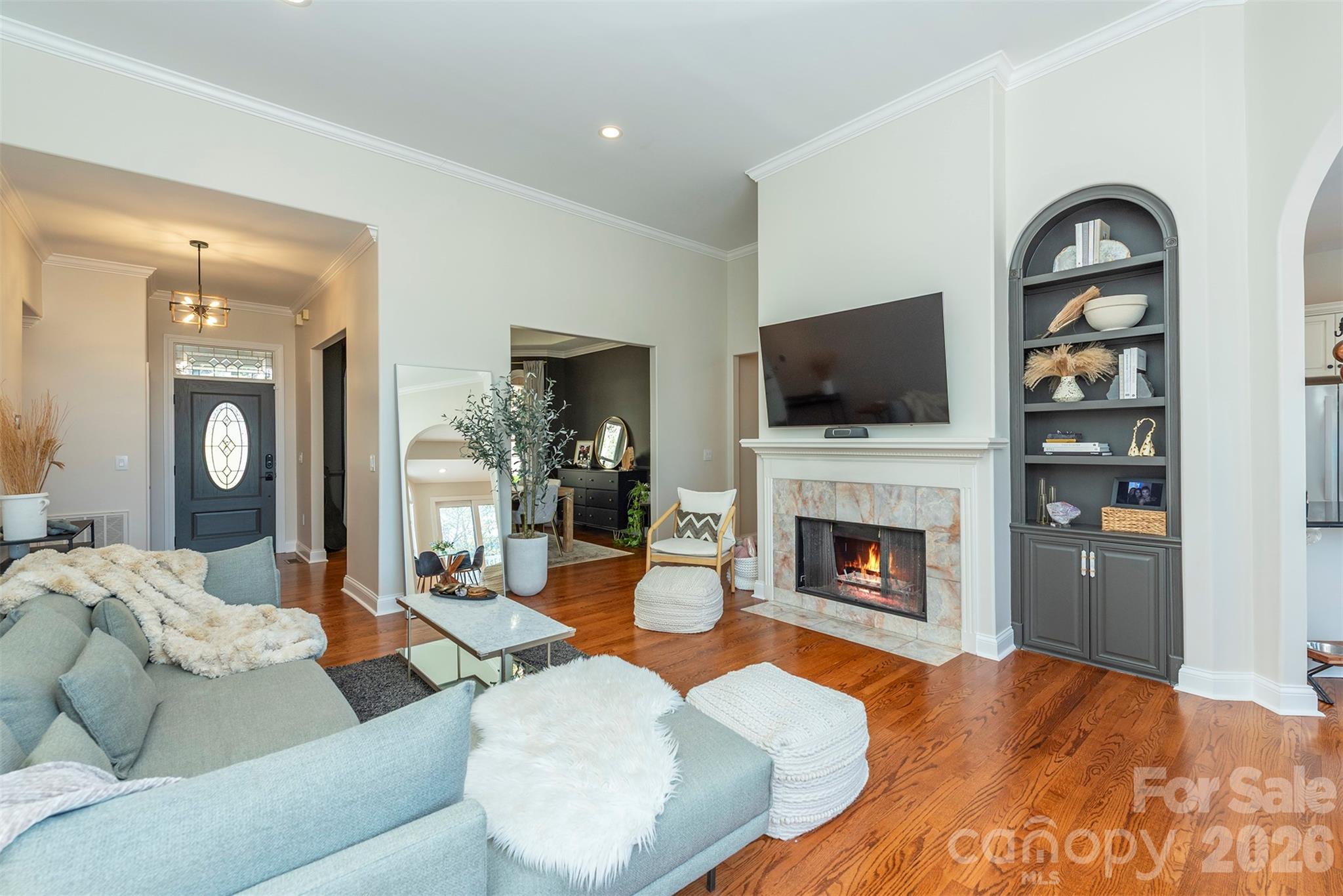 11 High Meadow Drive — Weaverville