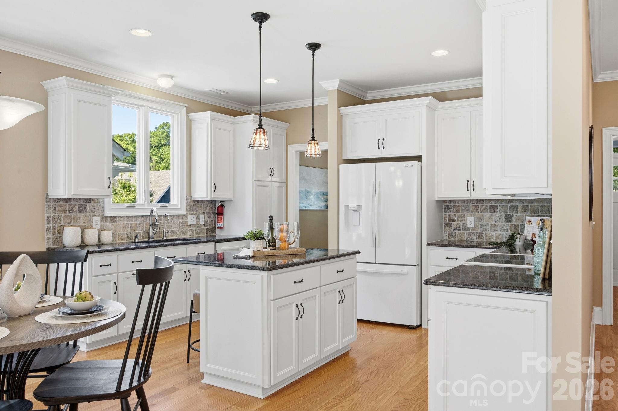 625 James Alexander Way — Davidson