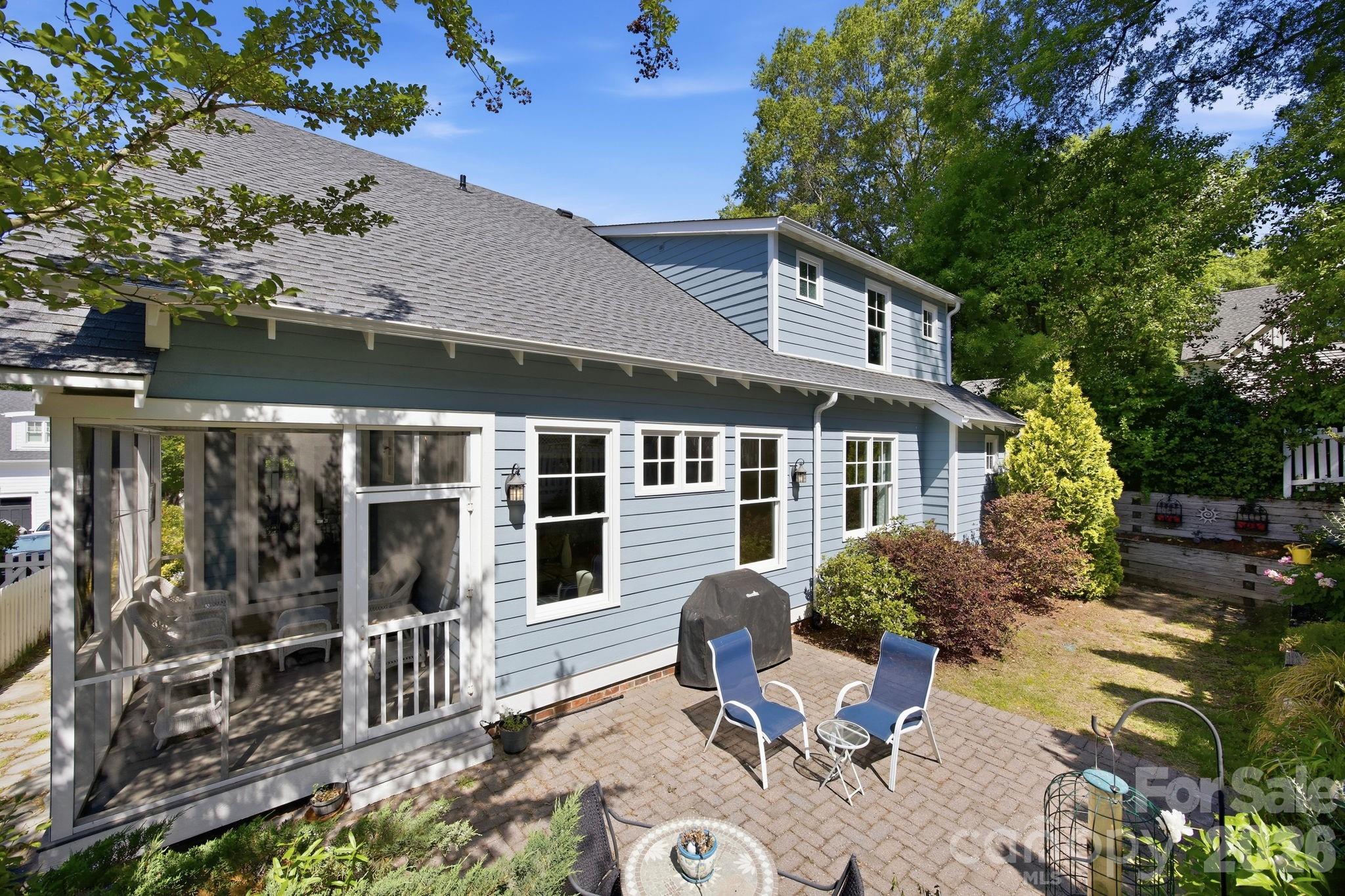 625 James Alexander Way — Davidson