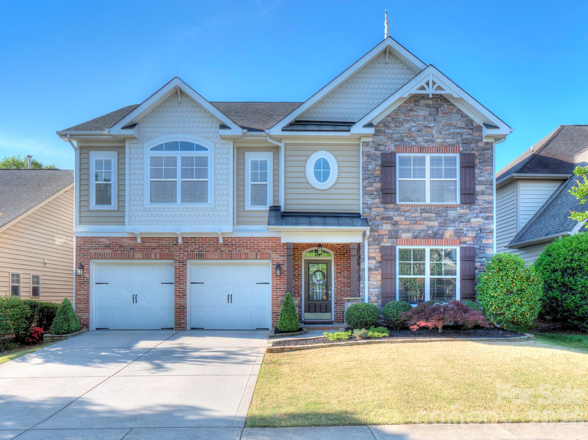 8029 Whitehawk Hill Road — Waxhaw