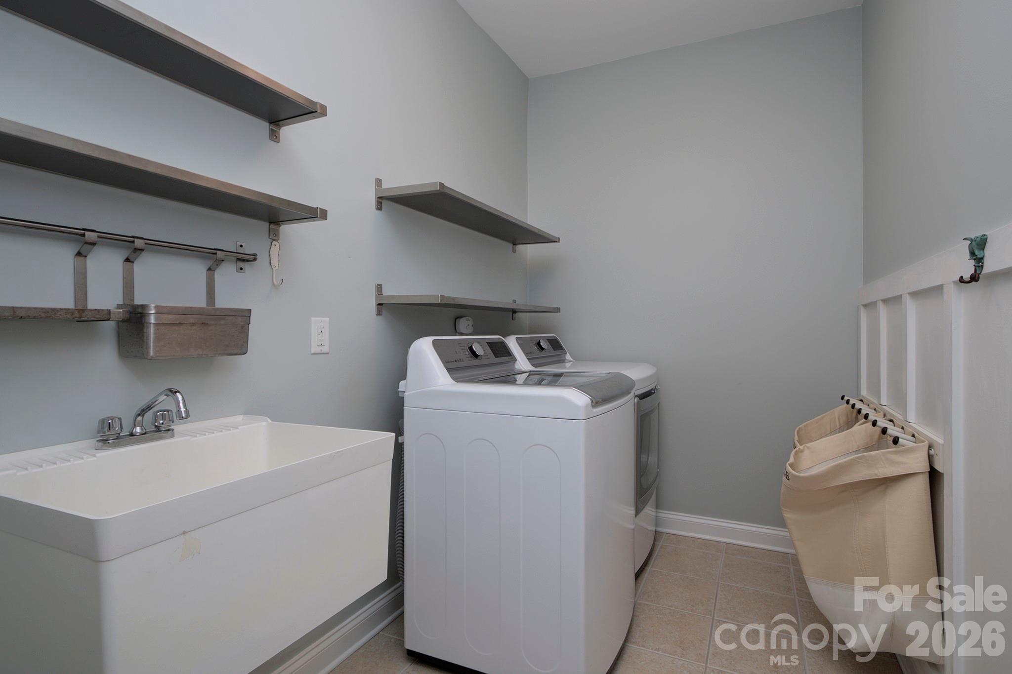 8029 Whitehawk Hill Road — Waxhaw