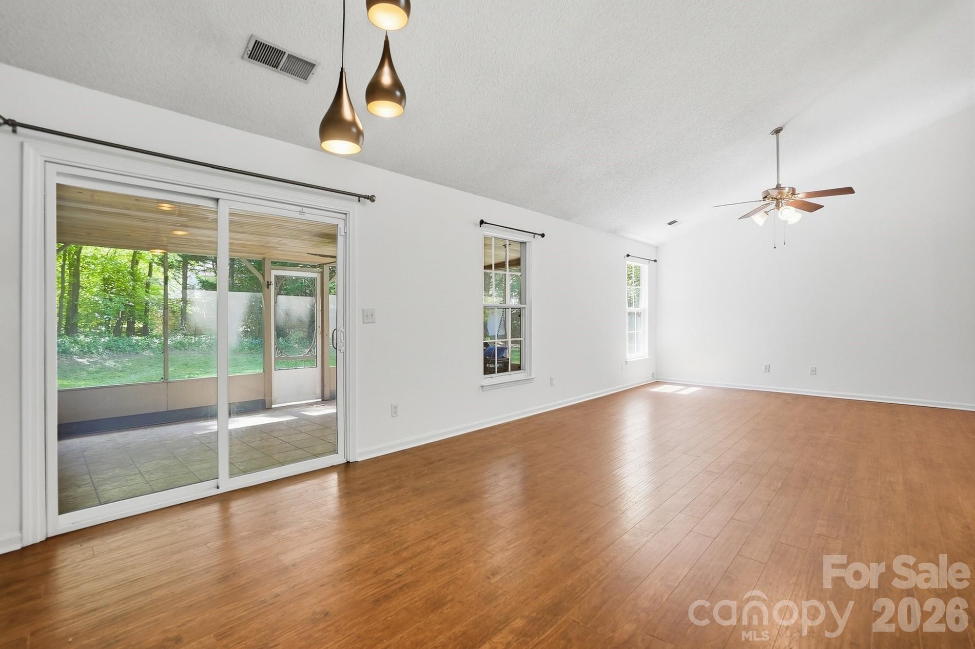 3419 Pondridge Court — Charlotte