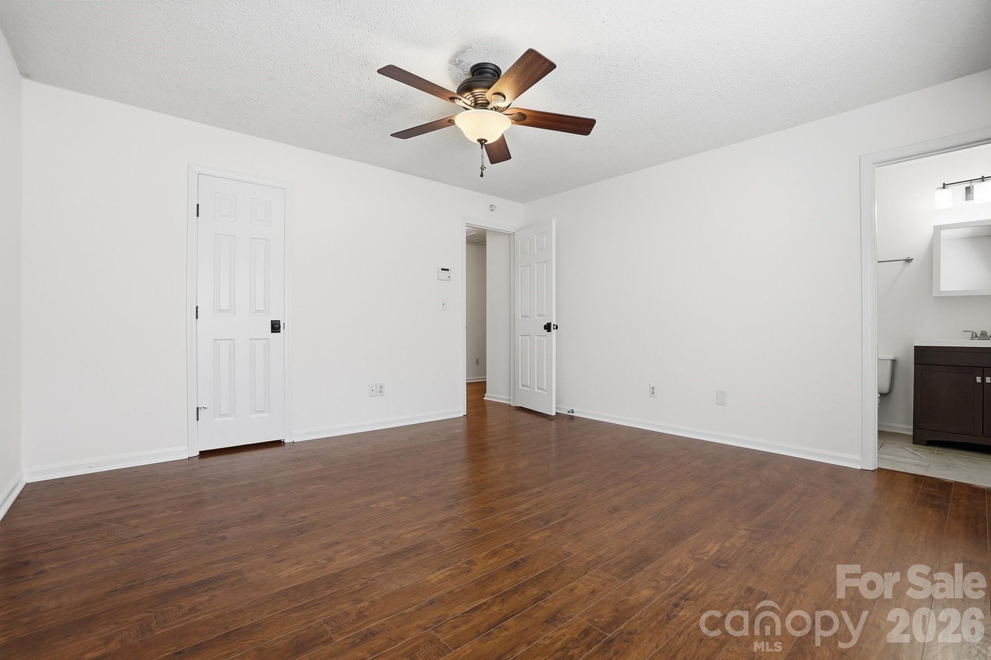 3419 Pondridge Court — Charlotte