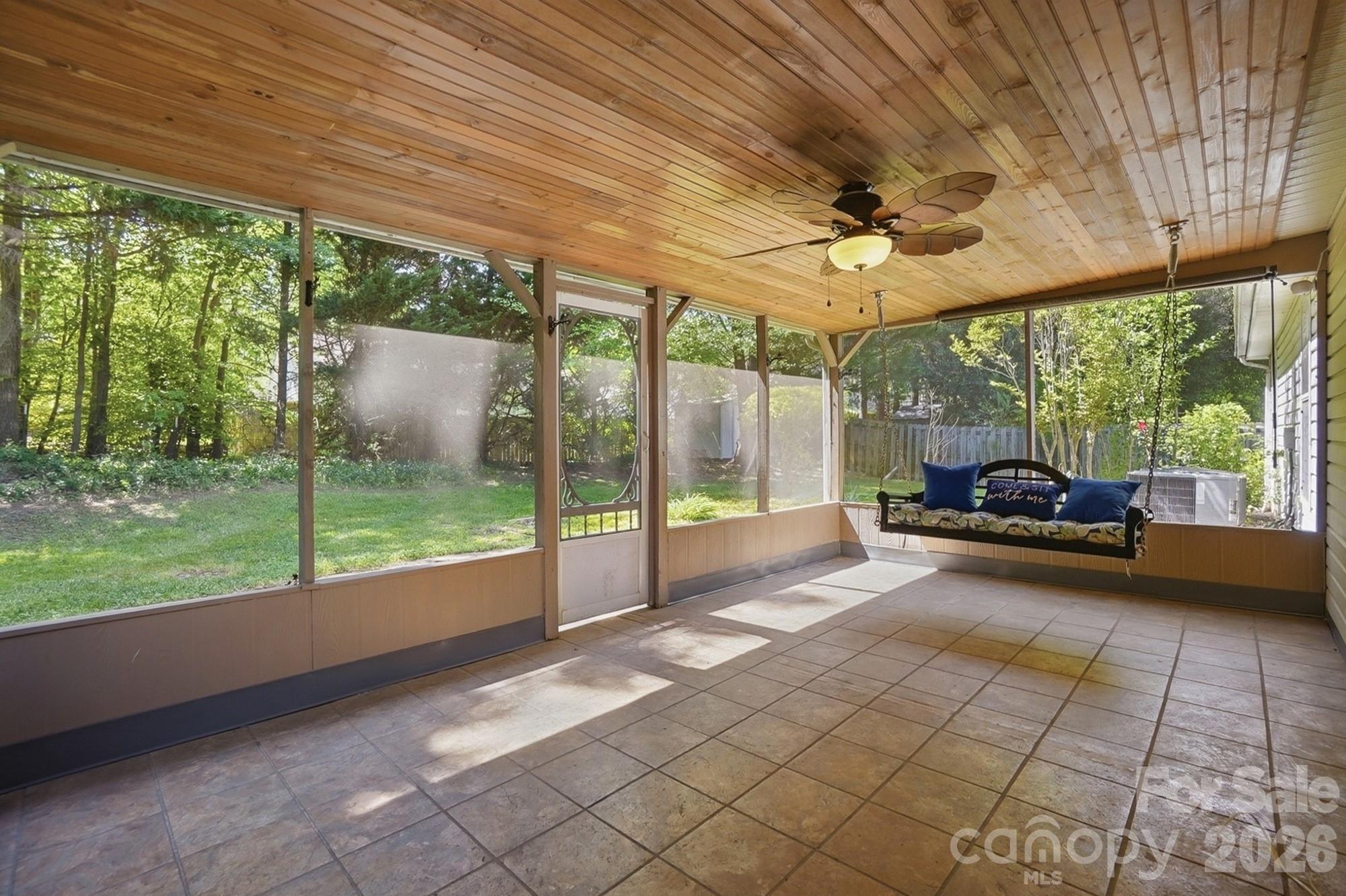 3419 Pondridge Court — Charlotte