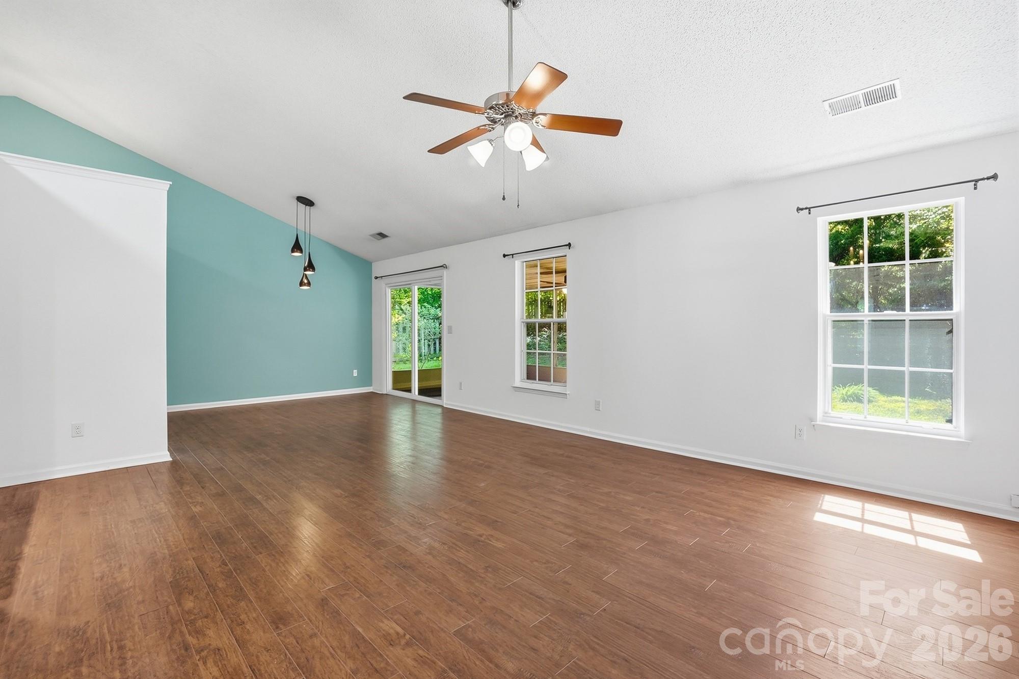 3419 Pondridge Court — Charlotte