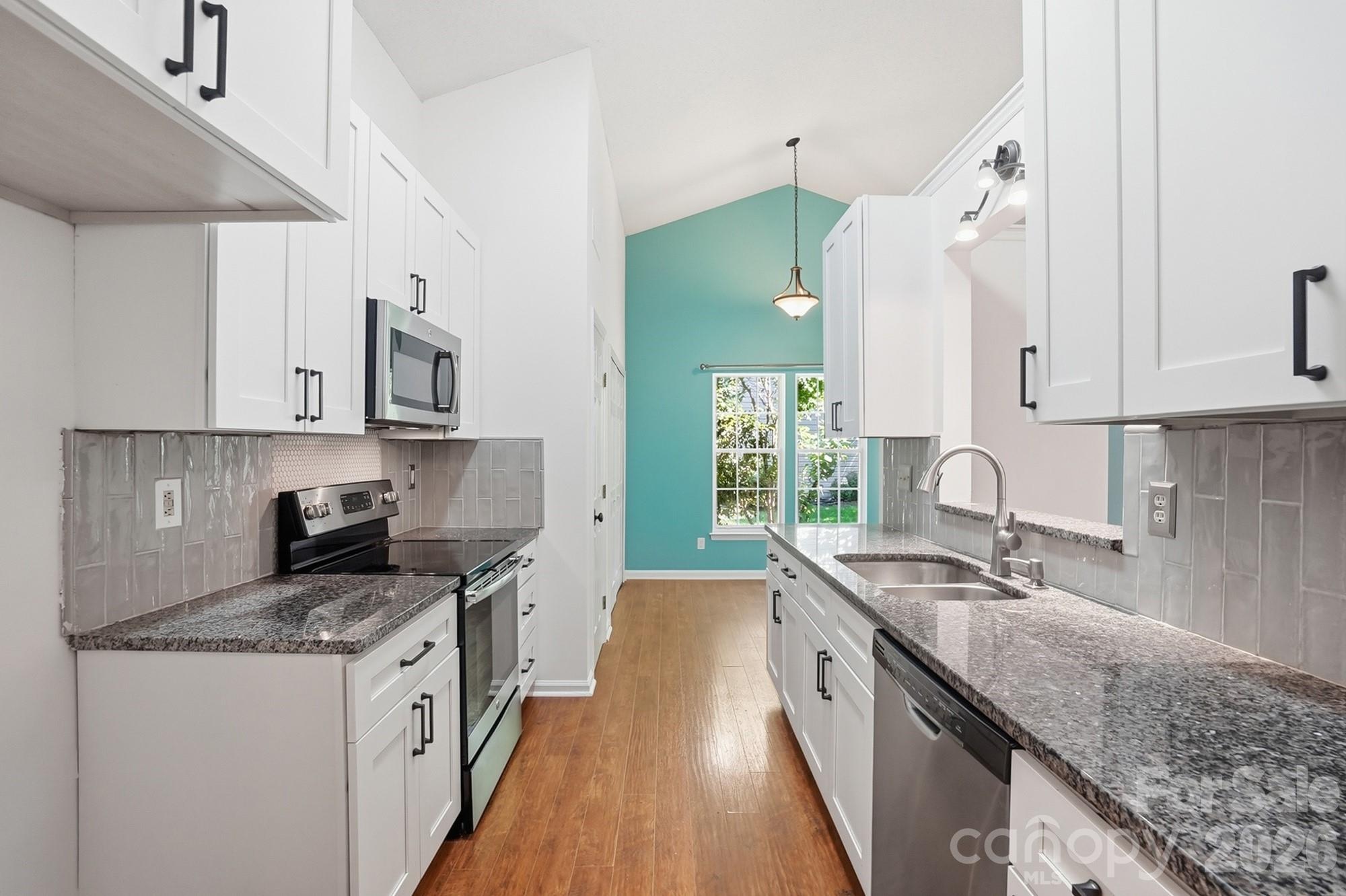 3419 Pondridge Court — Charlotte