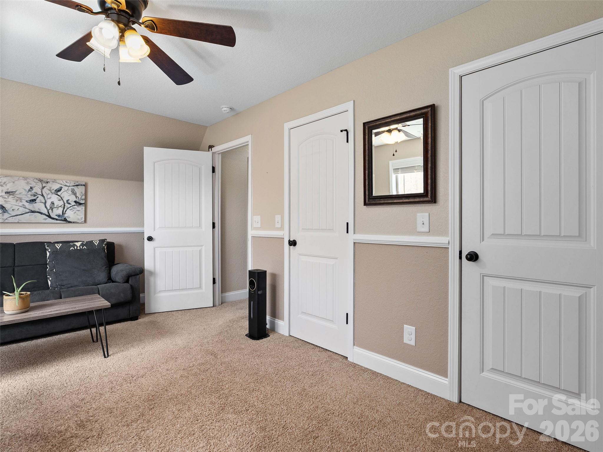4823 Max Patch Road — Clyde
