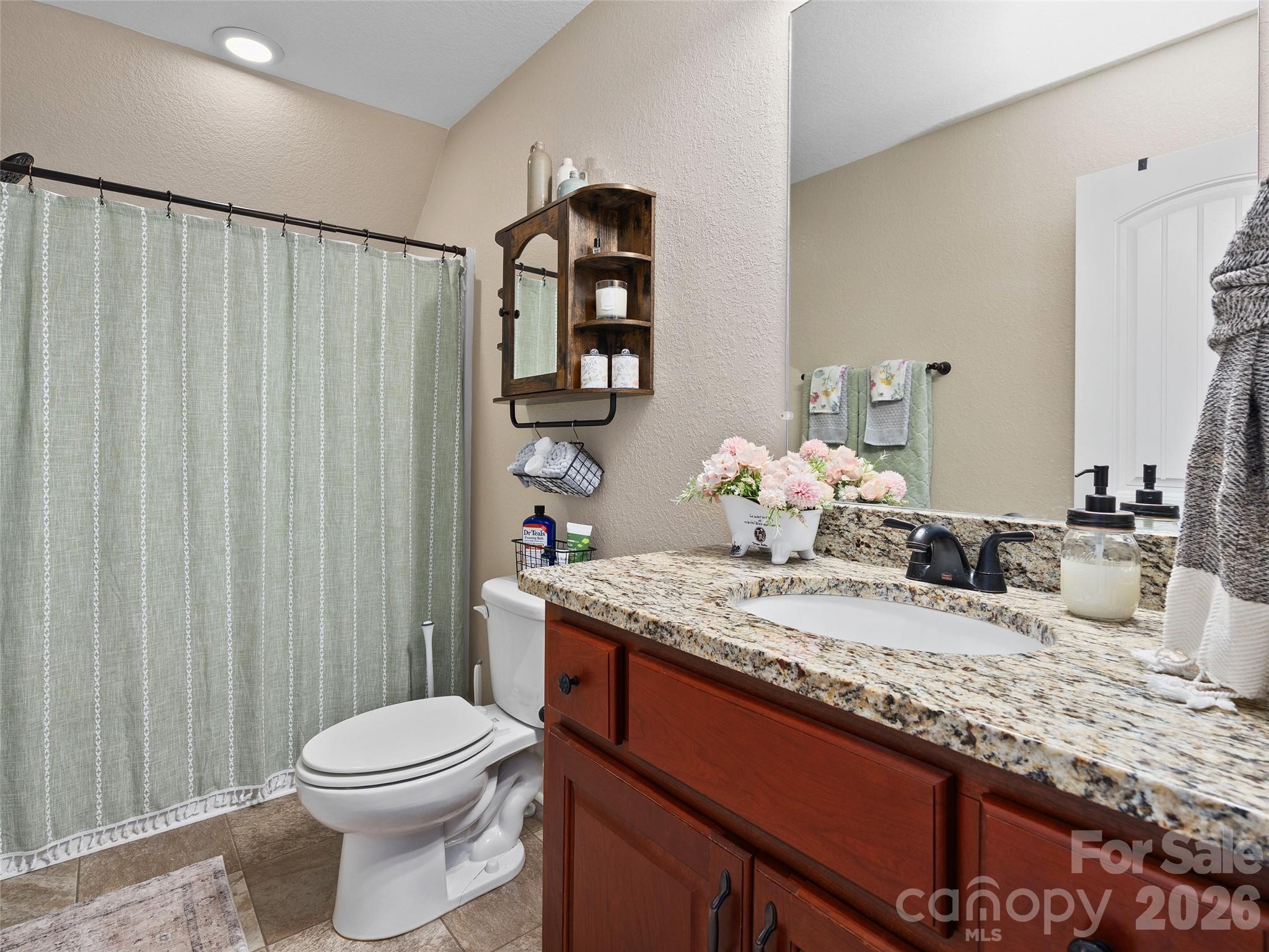 4823 Max Patch Road — Clyde
