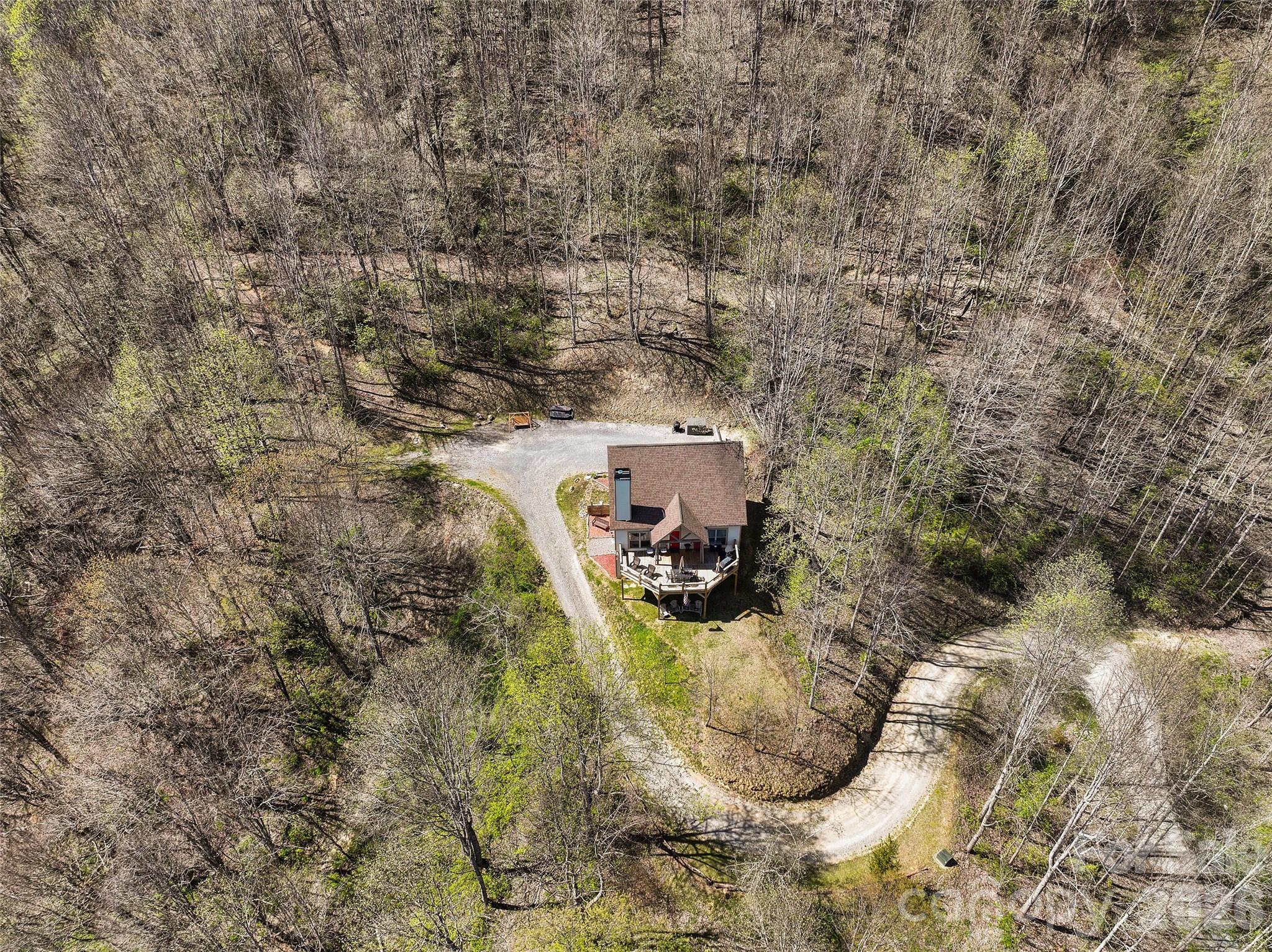 4823 Max Patch Road — Clyde