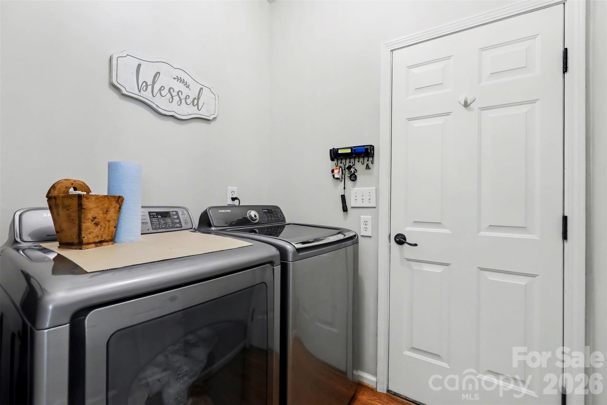 6216 Creek Breeze Road — Charlotte