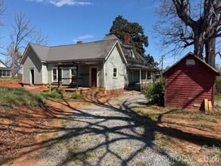 2231 US 221 Highway N — Rutherfordton