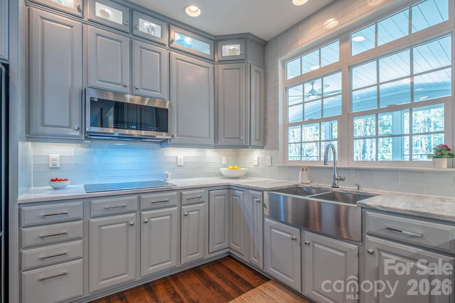 913 Grayscroft Drive — Waxhaw