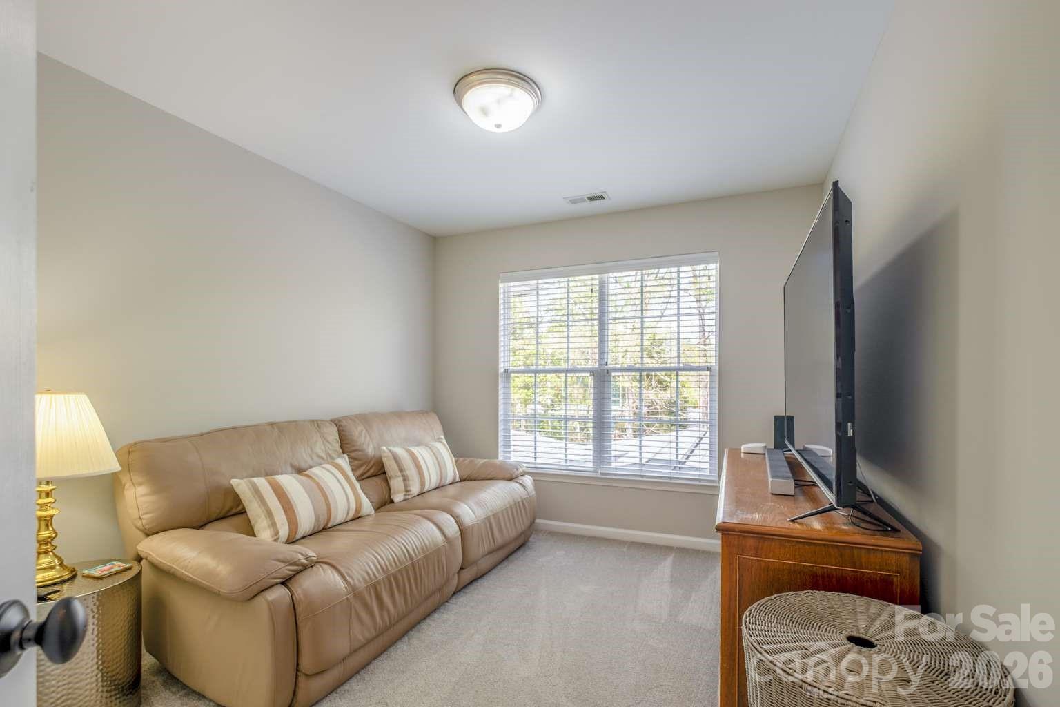 913 Grayscroft Drive — Waxhaw