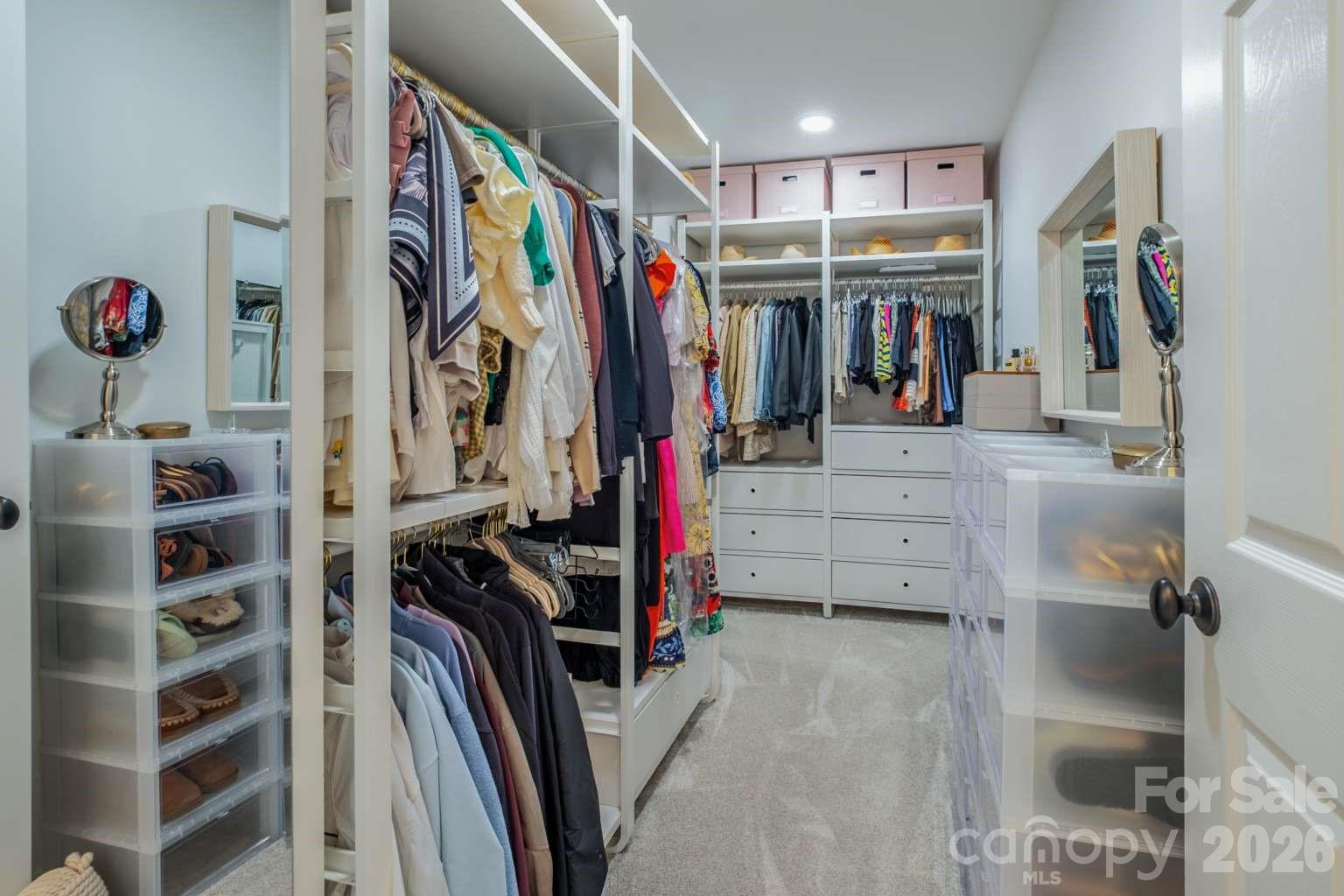 913 Grayscroft Drive — Waxhaw