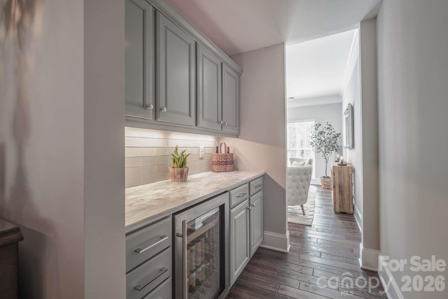913 Grayscroft Drive — Waxhaw