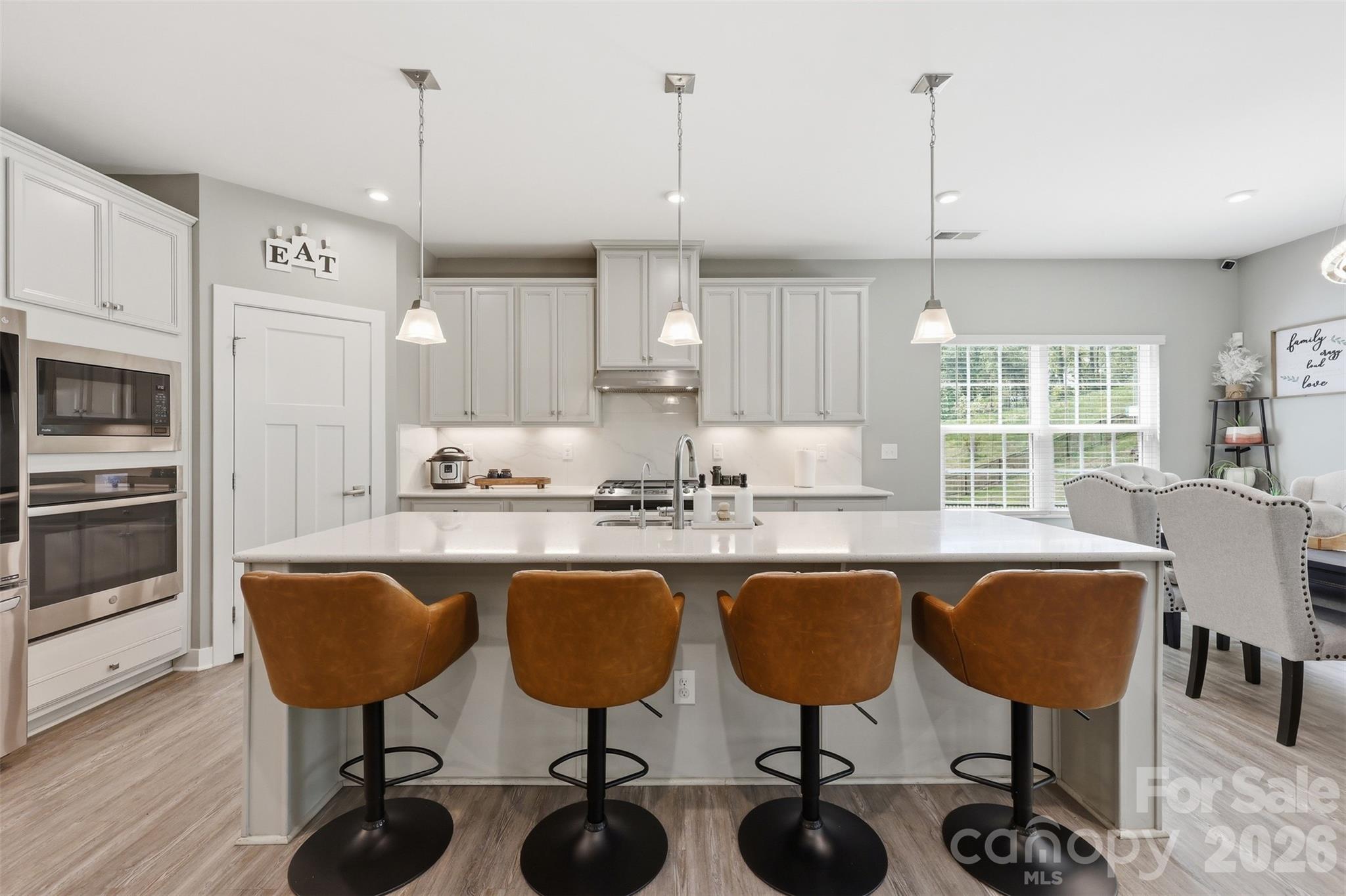 10258 Paper Birch Drive — Charlotte
