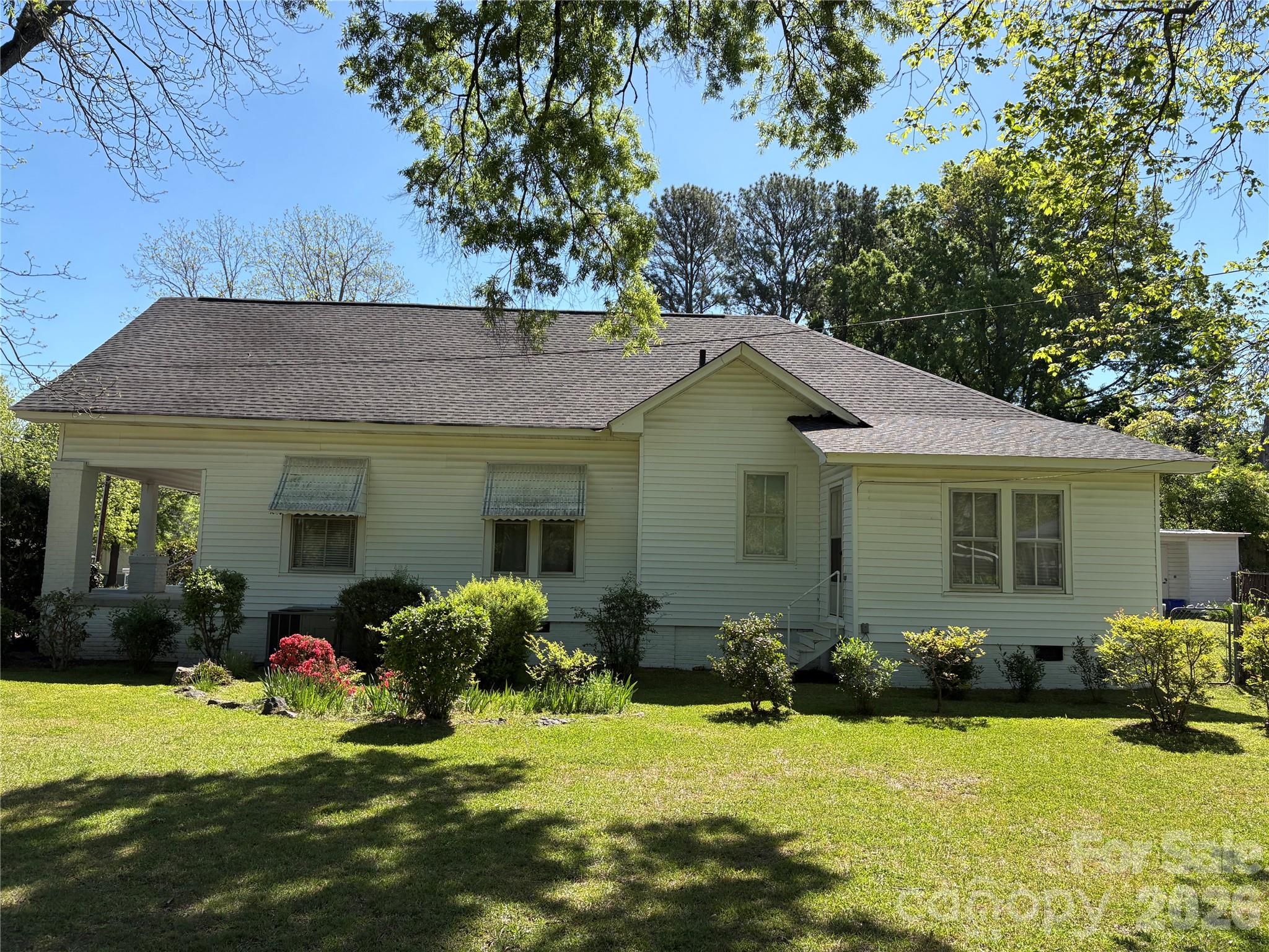 114 Hampton Street — Chester