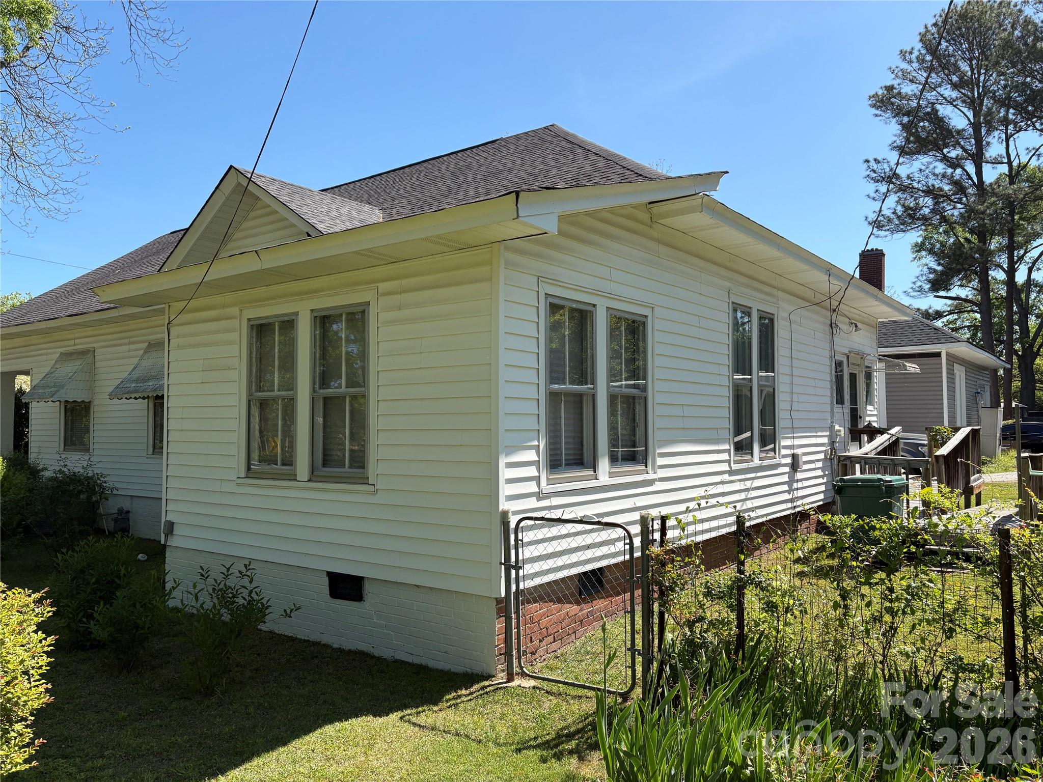 114 Hampton Street — Chester