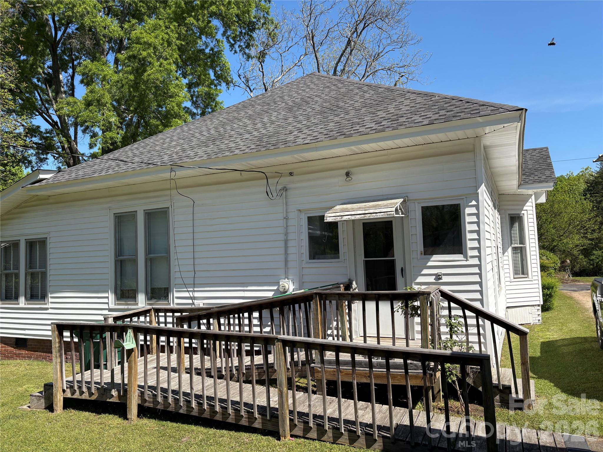114 Hampton Street — Chester