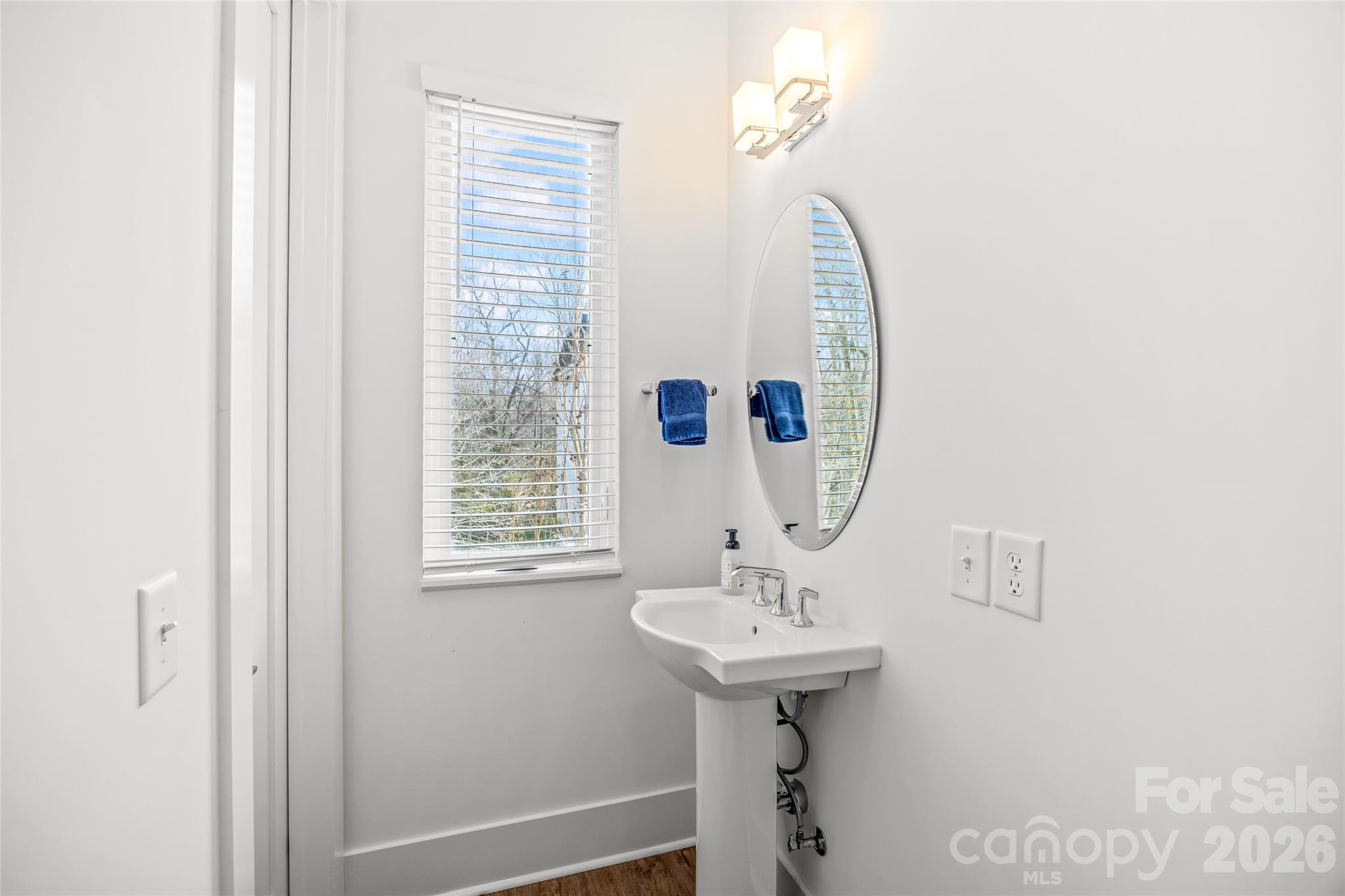 2631 Archdale Drive — Charlotte