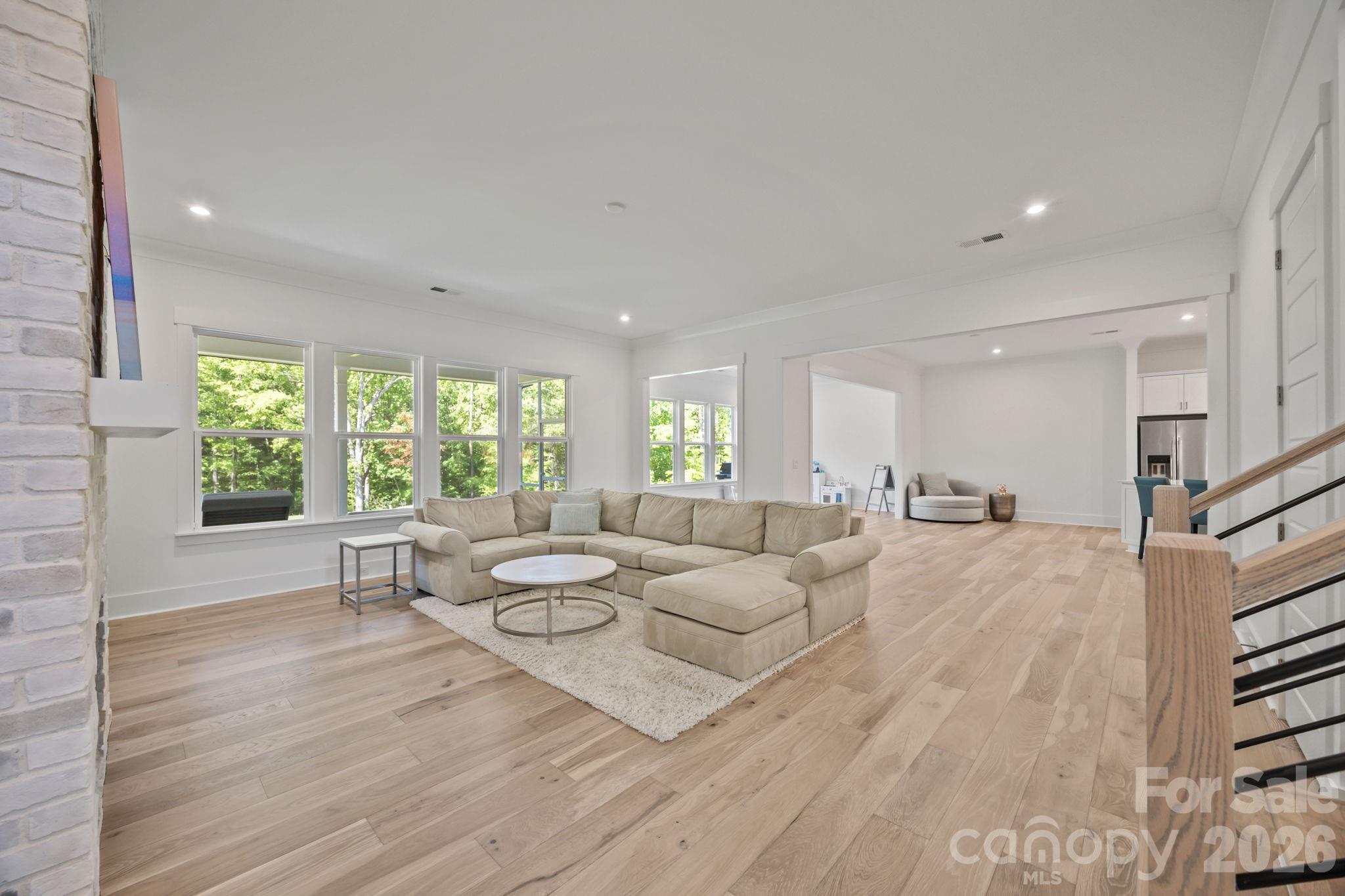 8620 Balcony Bridge Road — Huntersville