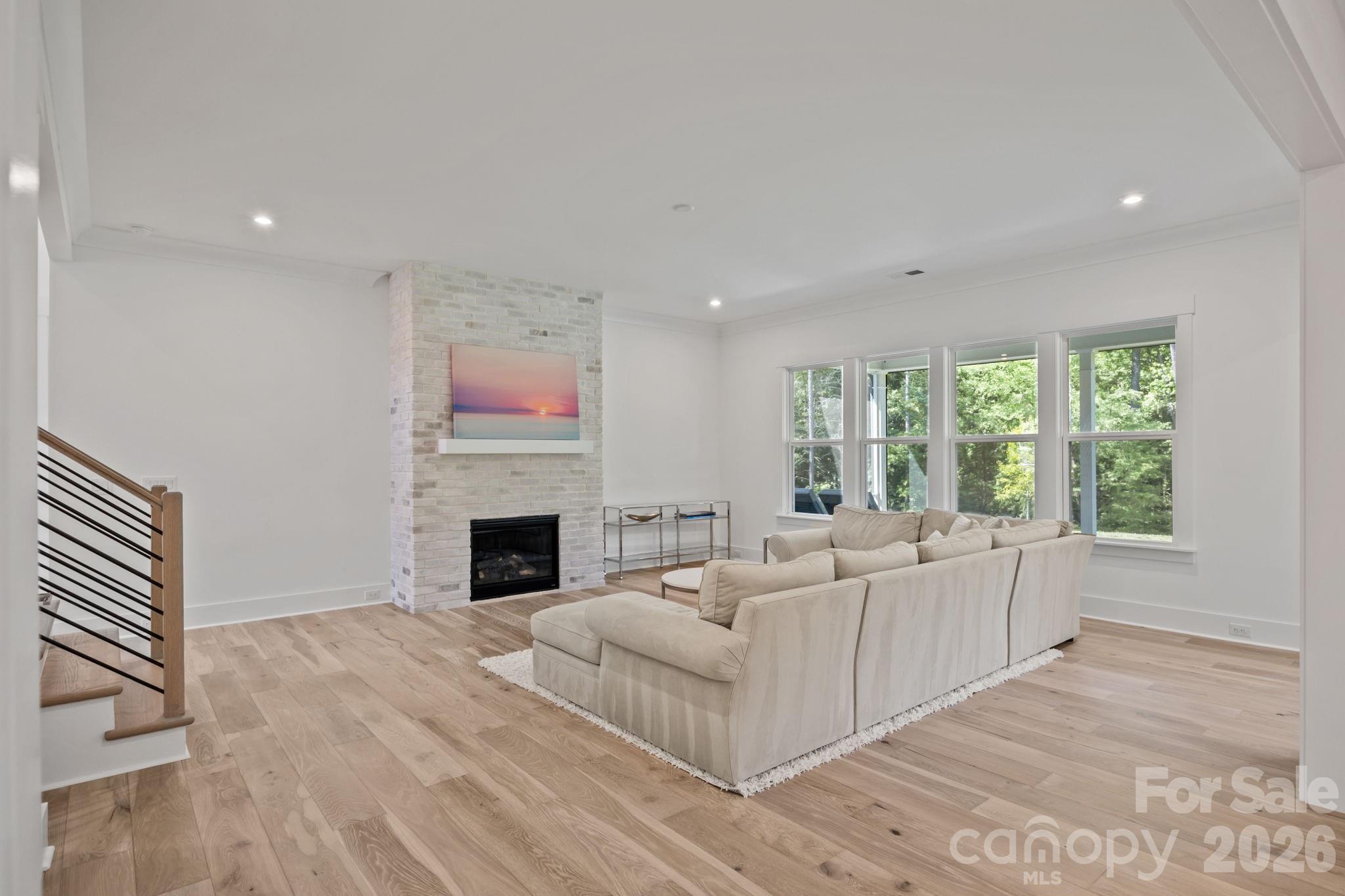 8620 Balcony Bridge Road — Huntersville