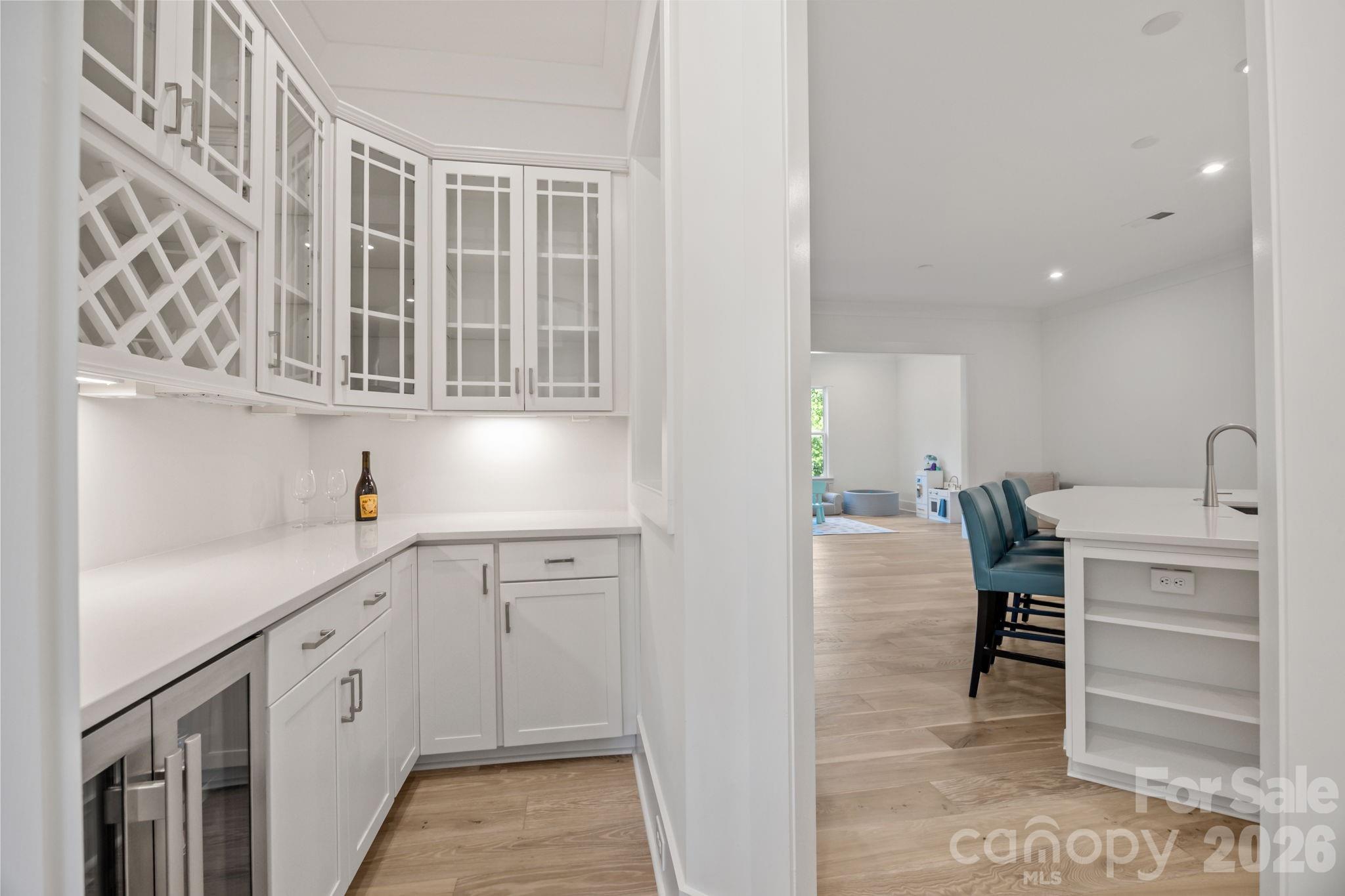 8620 Balcony Bridge Road — Huntersville