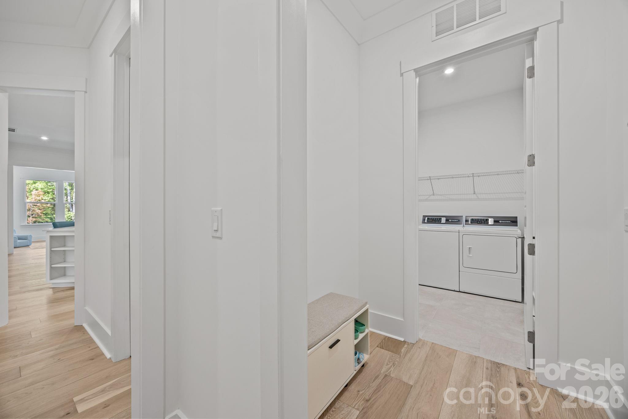 8620 Balcony Bridge Road — Huntersville