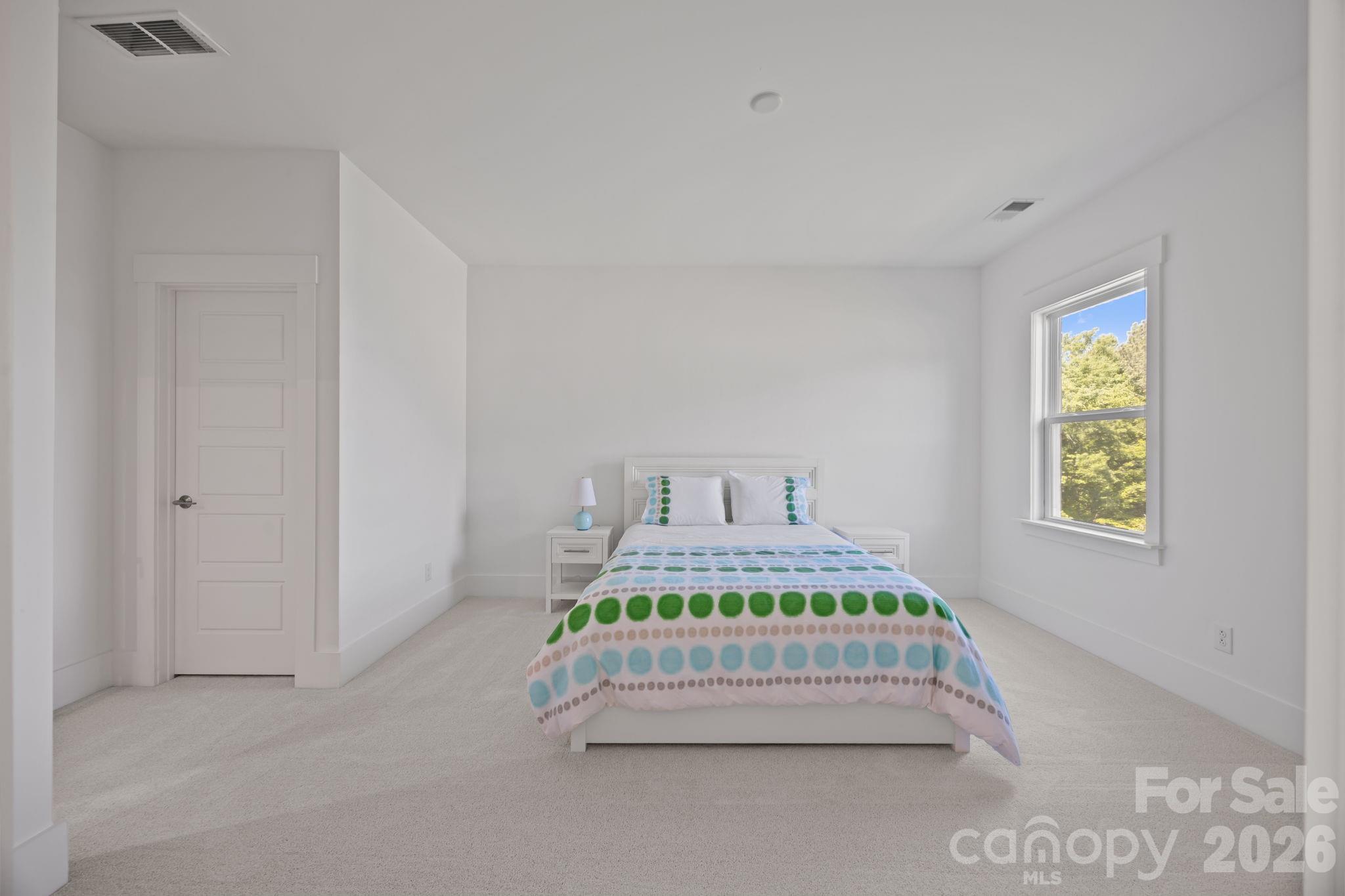 8620 Balcony Bridge Road — Huntersville
