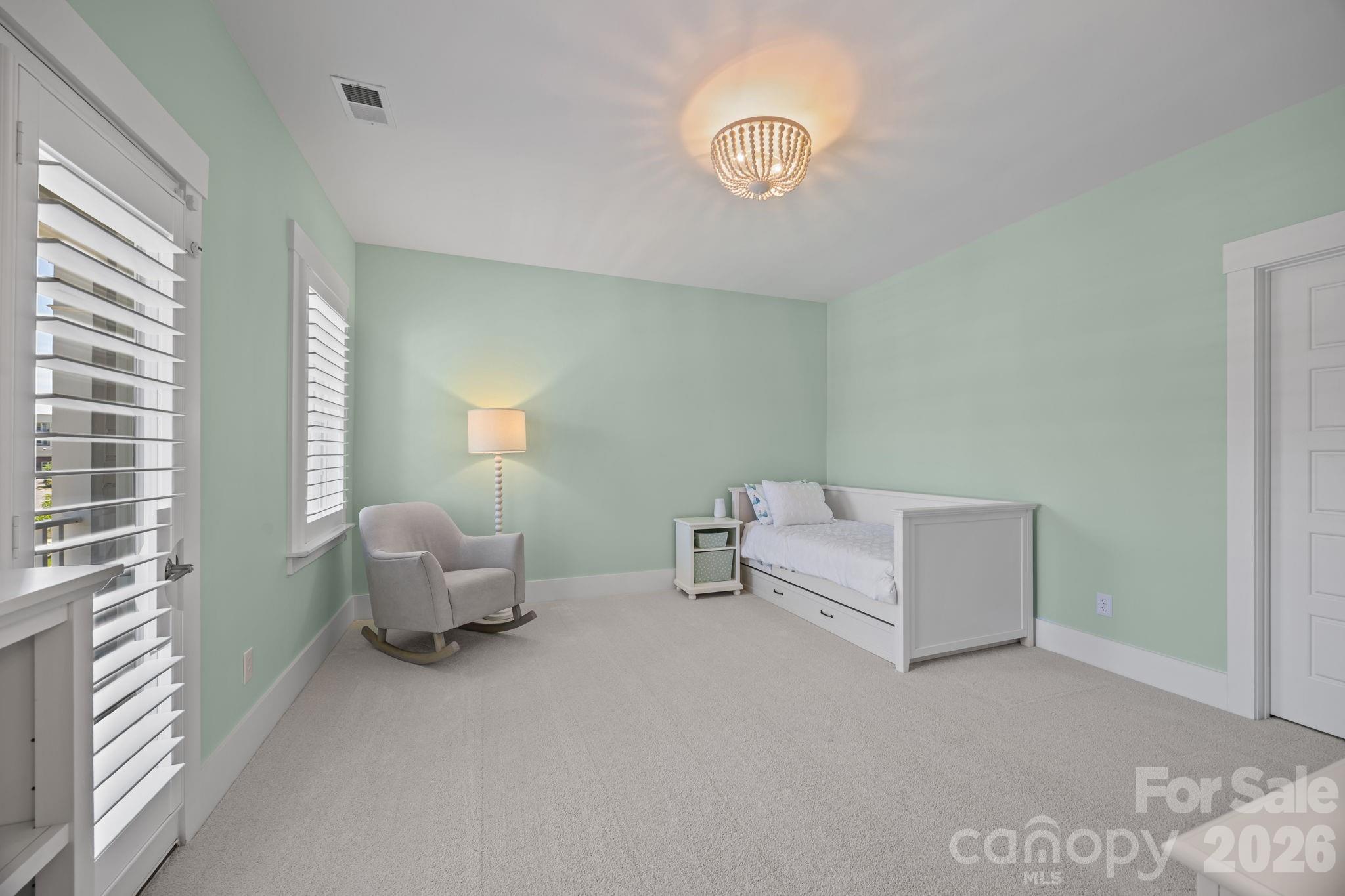 8620 Balcony Bridge Road — Huntersville