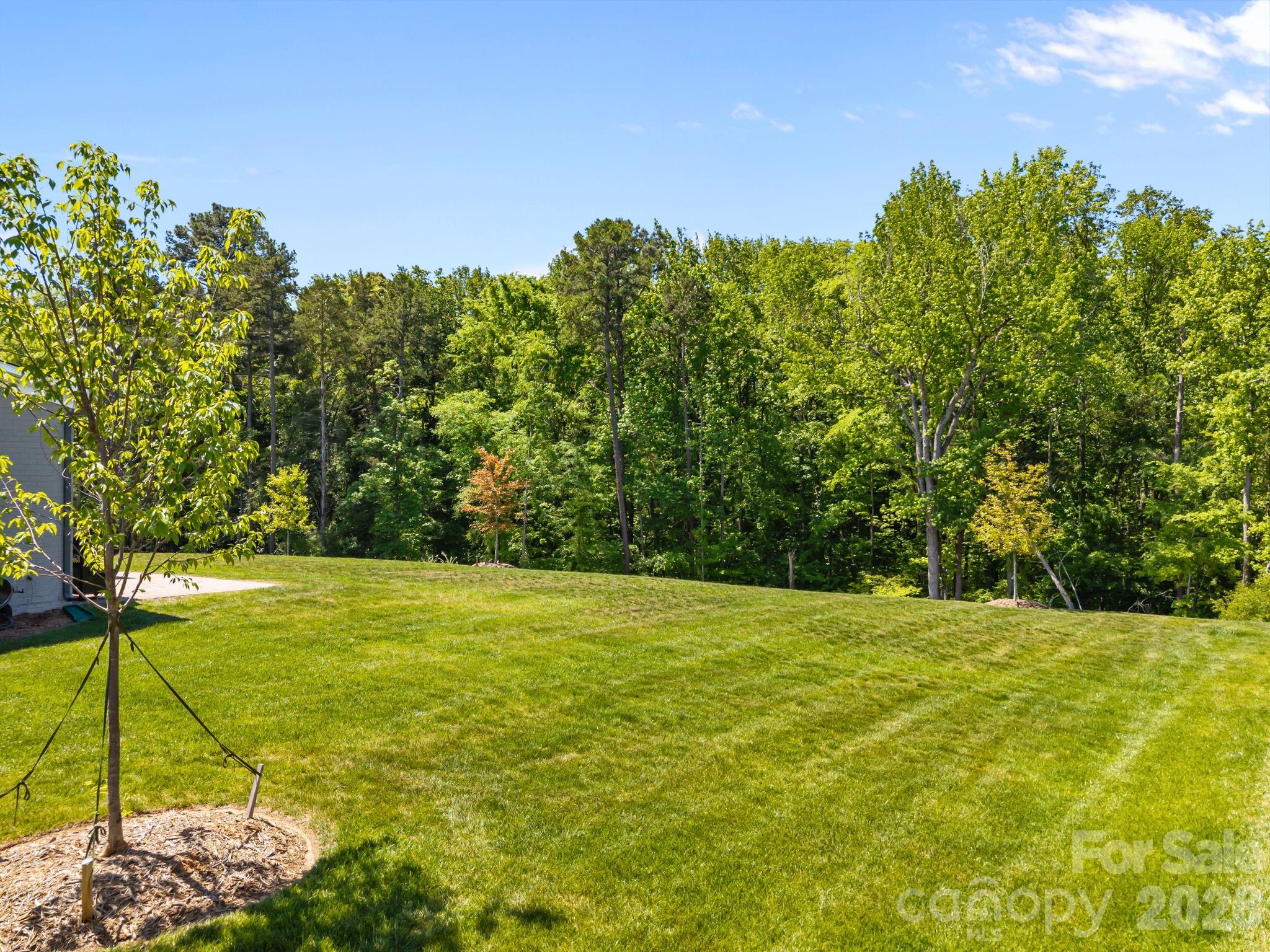 8620 Balcony Bridge Road — Huntersville