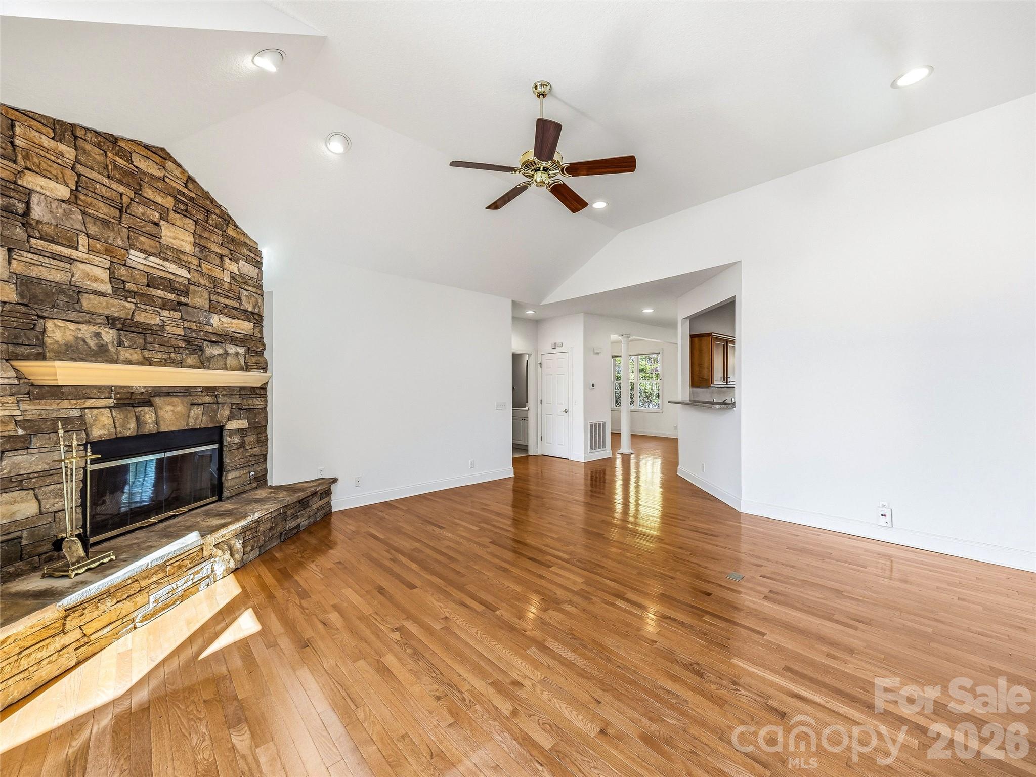 35 Stonecrest Court — Flat Rock