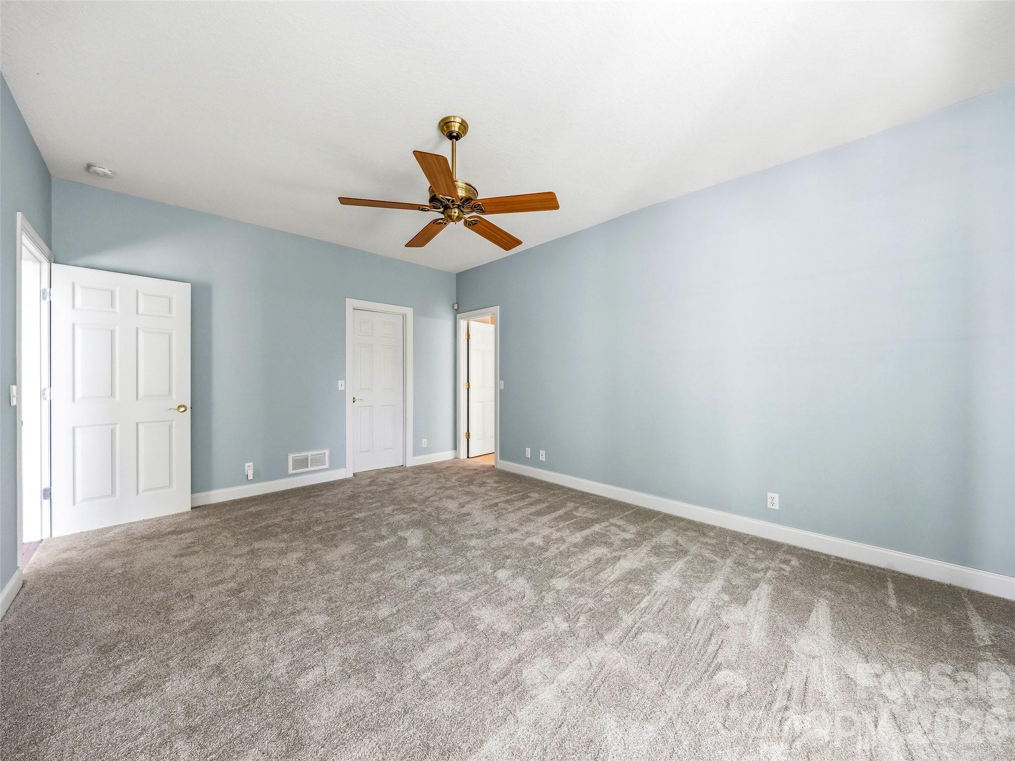 35 Stonecrest Court — Flat Rock