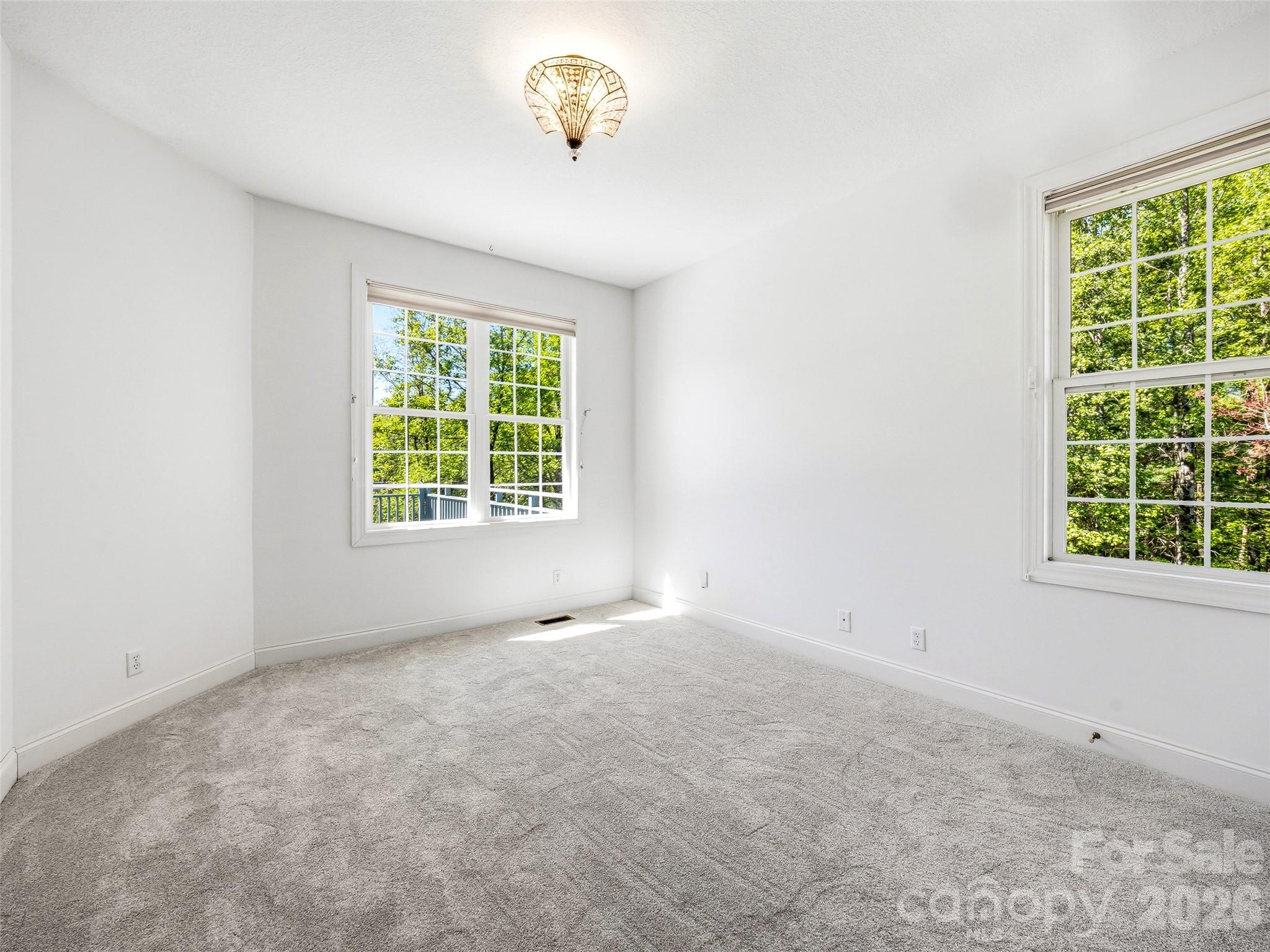 35 Stonecrest Court — Flat Rock