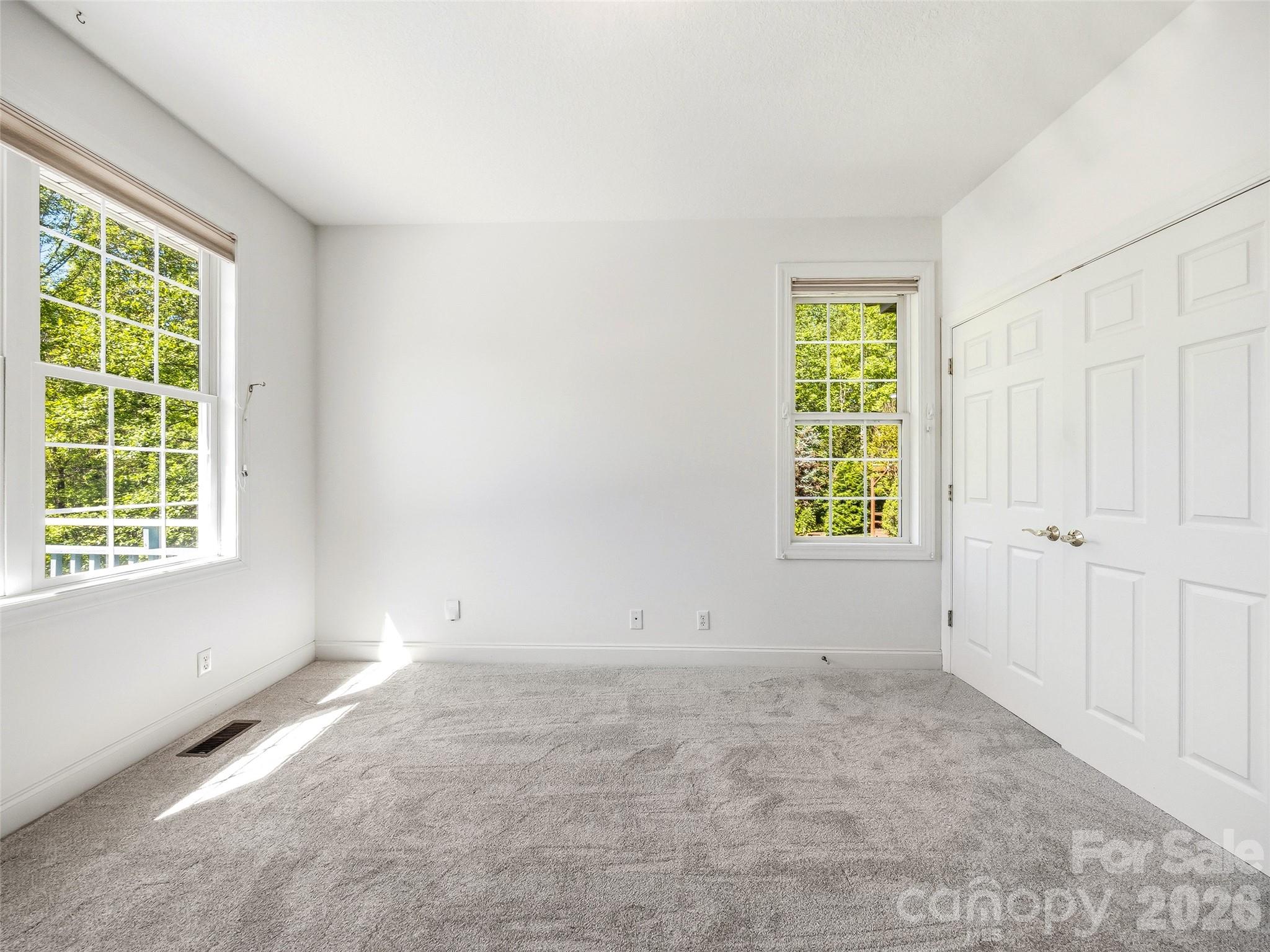 35 Stonecrest Court — Flat Rock