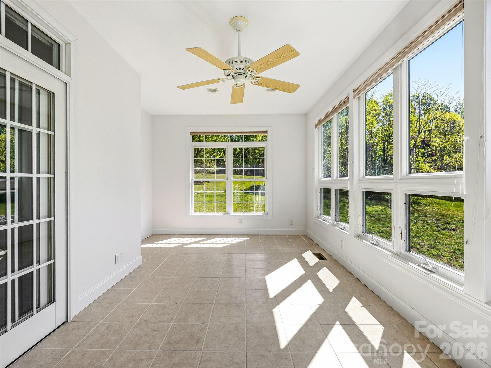 35 Stonecrest Court — Flat Rock