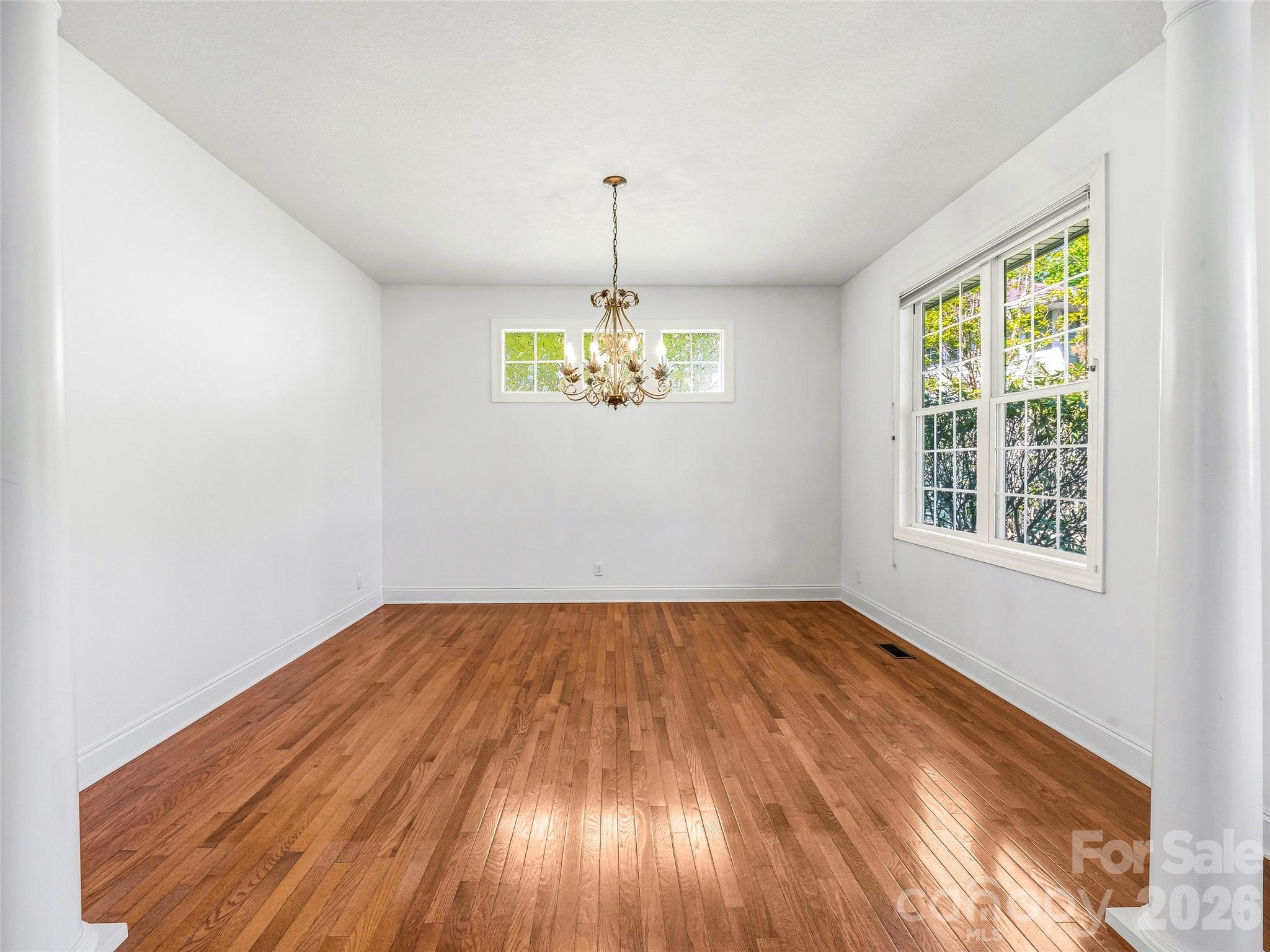 35 Stonecrest Court — Flat Rock